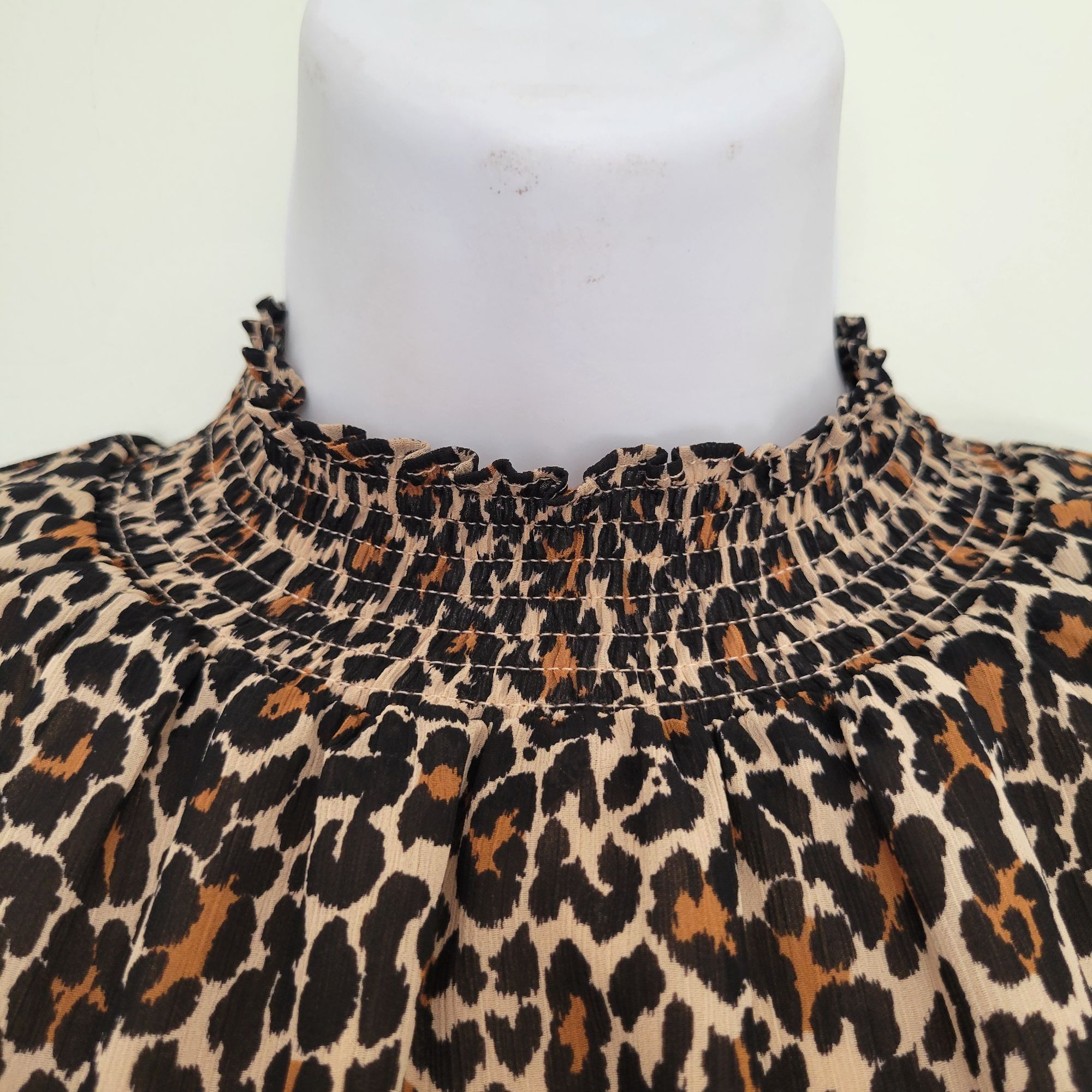 J.Crew J Crew XS Leopard Print Smocked Long Sleeve Blouse Mock High Size XS / US 0-2 / IT 36-38 - 4 Thumbnail