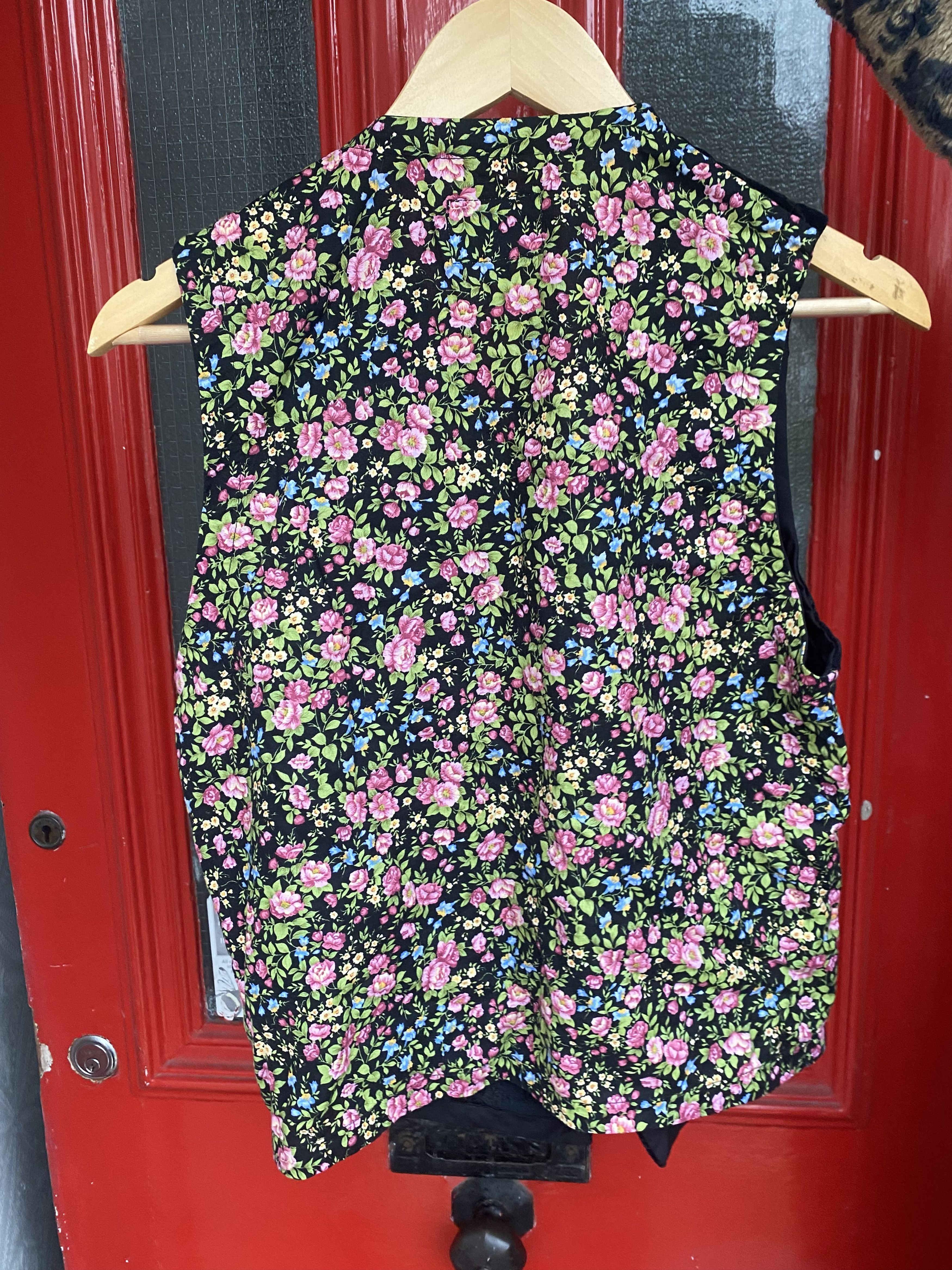 Engineered Garments Engineered Garments embroidered and floral velvet vest Size 38R - 2 Thumbnail
