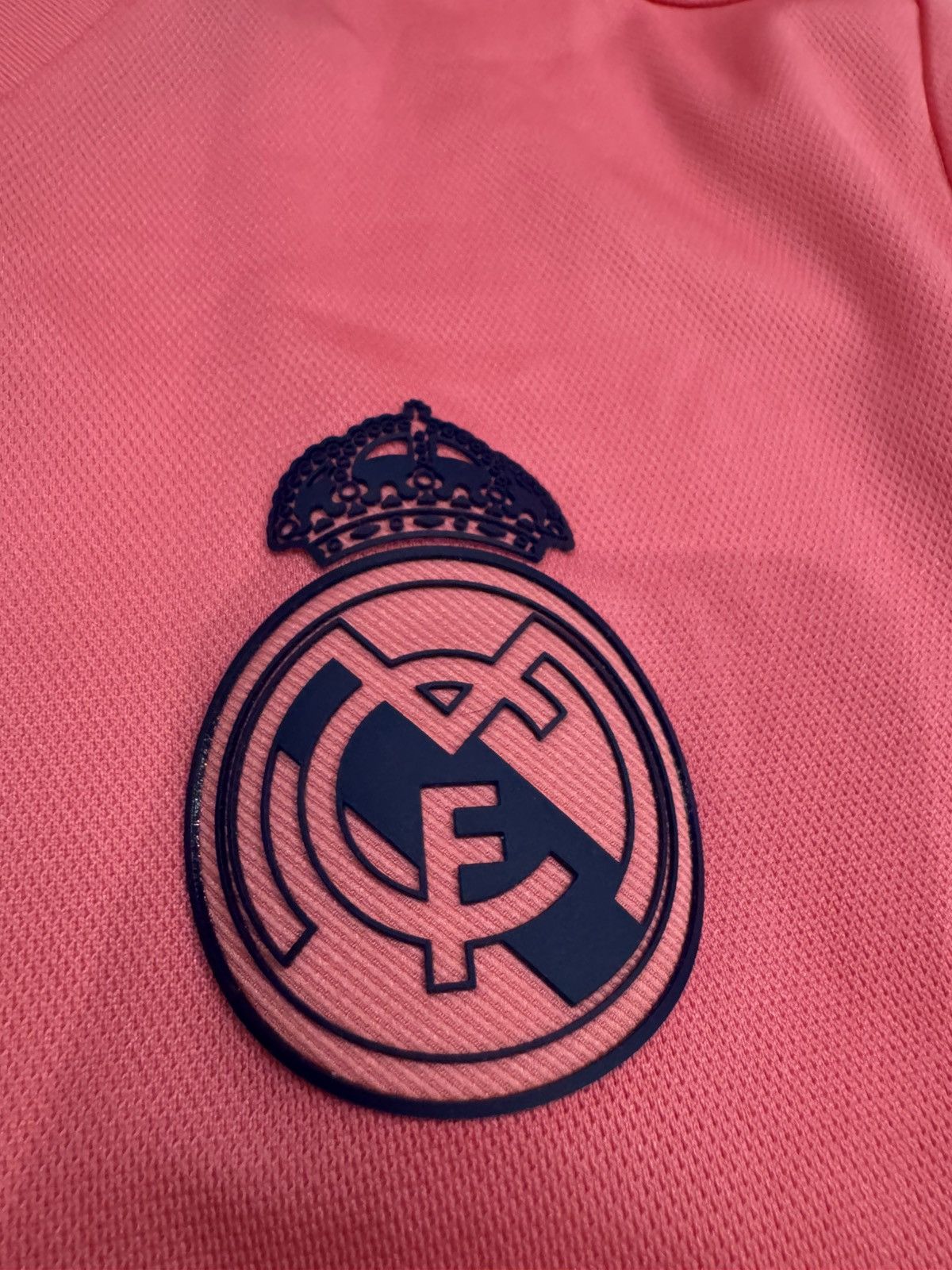 Adidas REAL MADRID 2020 2021 AWAY FOOTBALL JERSEY GI6463 SIZE L Size US L / EU 52-54 / 3 - 6 Thumbnail