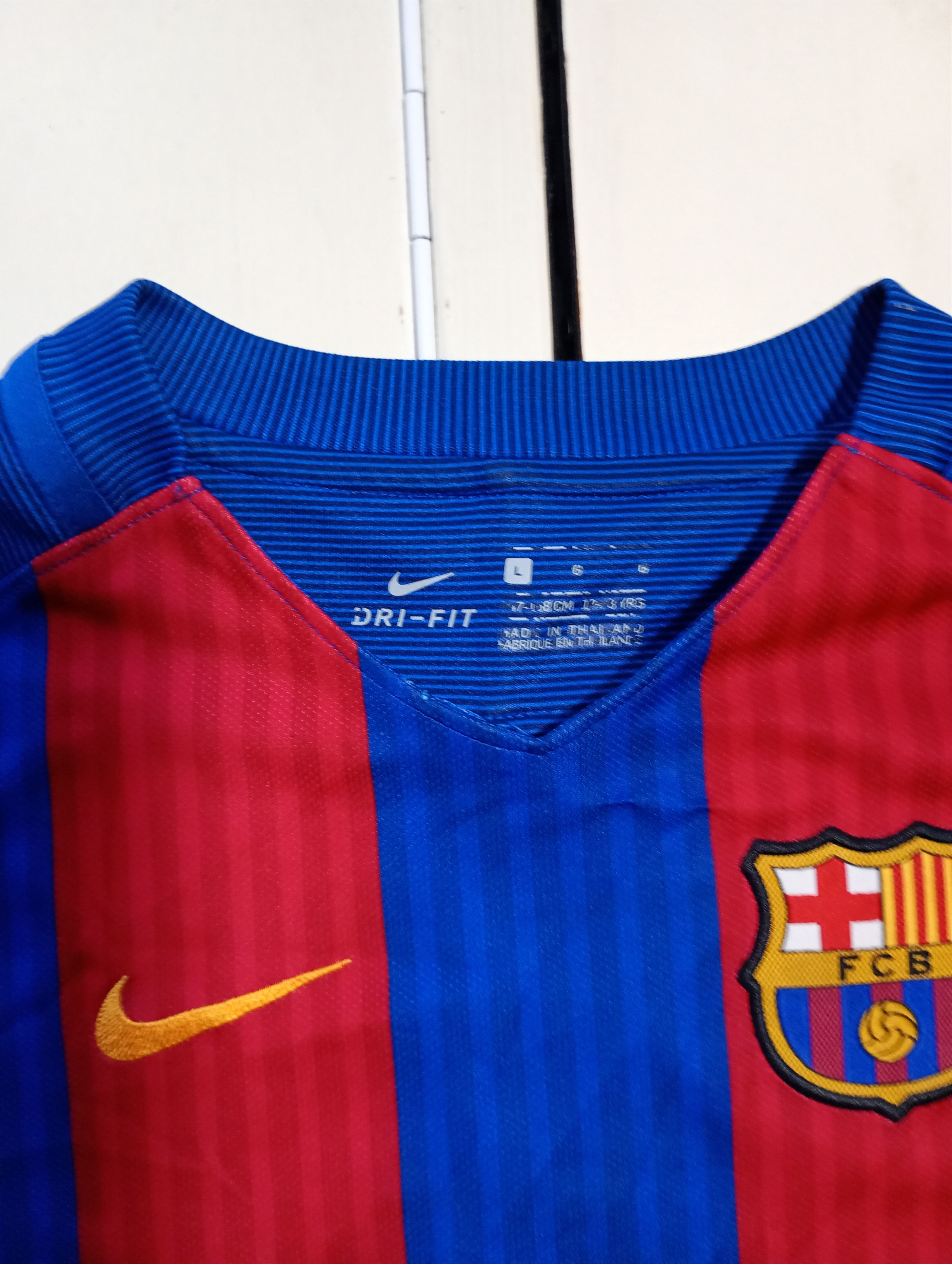 Nike Nike Barcelona FC Jersey 2016-2017 kids size L 12-13 years Size US XXS / EU 40 - 8 Thumbnail
