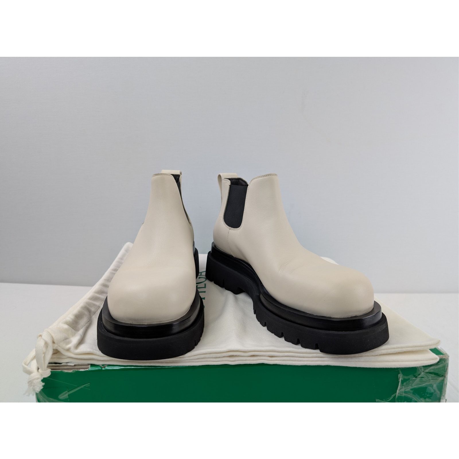 Bottega Veneta o1rshd1 Military Calf The Lug Boots in Sea Salt Size US 10 / EU 43 - 17 Thumbnail
