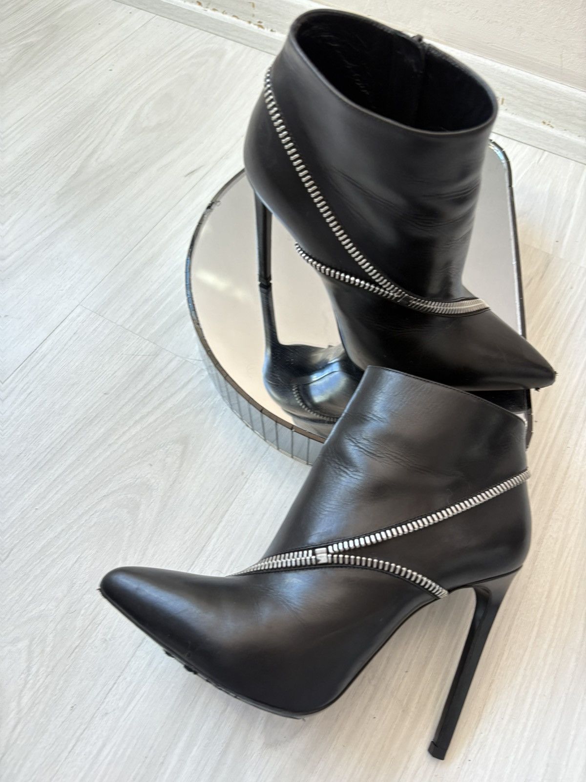 Yves Saint Laurent Yves Saint Laurent boots Size US 6.5 / IT 36.5 - 13 Thumbnail