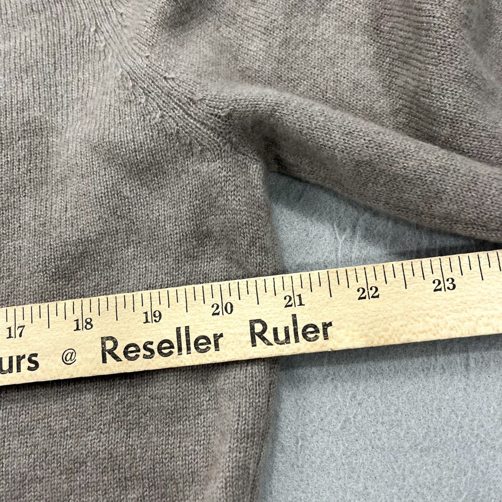 Vintage Diane Gilman DG2 Sweater Womens Large Brown 100% Cashmere V-Neck Long Sleeve Knit Pullover Casual Workwear Size L / US 10 / IT 46 - 7 Thumbnail