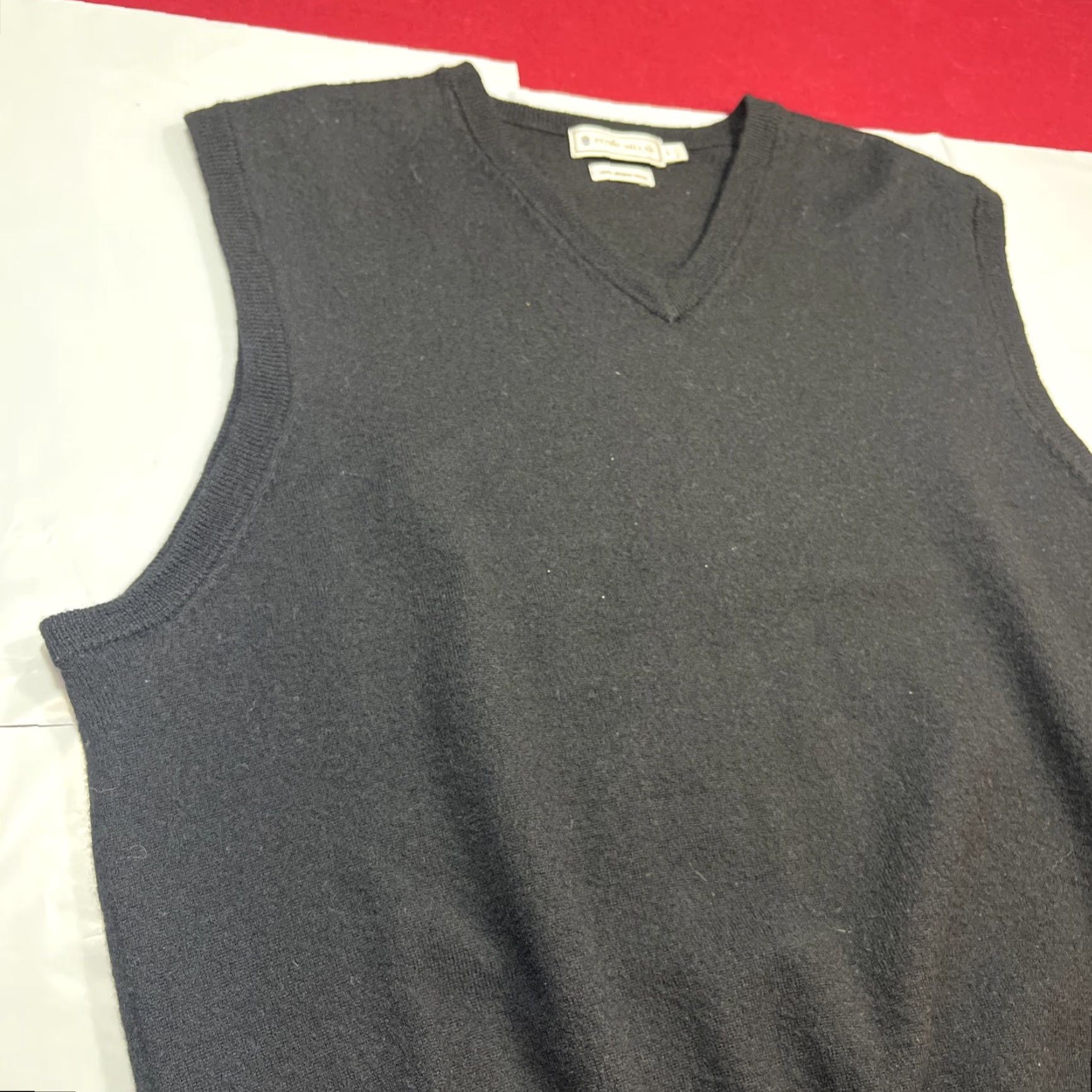 Peter Millar PETER MILLAR Black V-Neck Vest Sweater Mens L 100% Pure Merino Wool Size US L / EU 52-54 / 3 - 4 Thumbnail