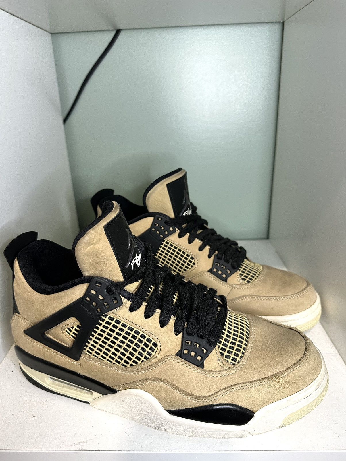 Air Jordan Fossil/Mushroom - Main Image