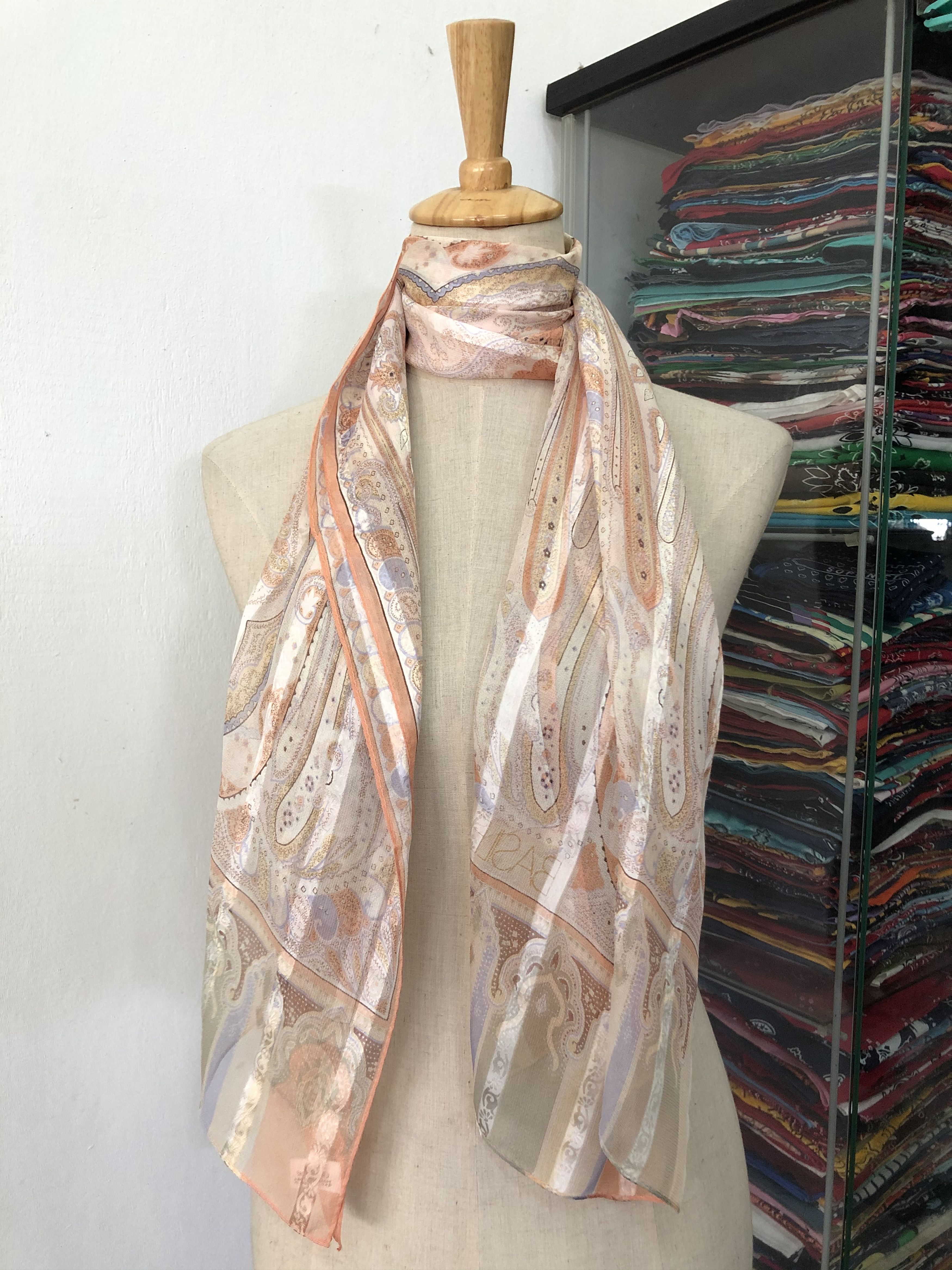 Vintage Vintage Silk Scarf Size ONE SIZE - 1 Thumbnail