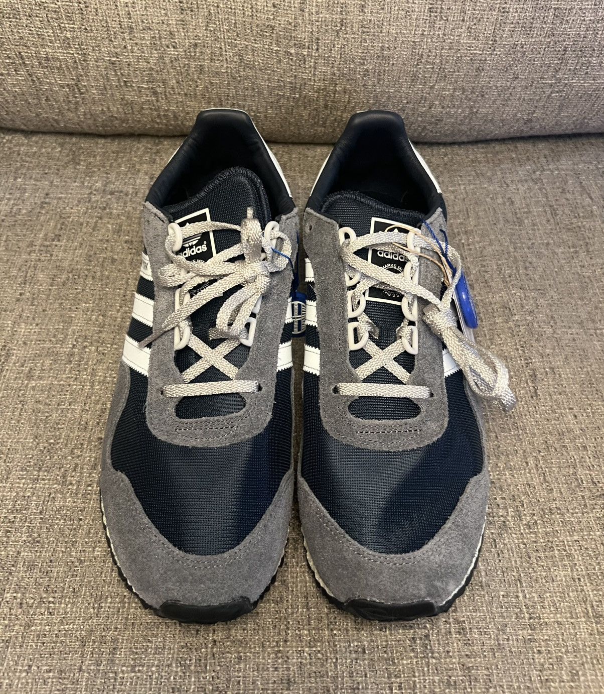 Adidas adidas NEW YORK Aurora ‘Ink Grey White’ Size US 10 / EU 43 - 3 Thumbnail