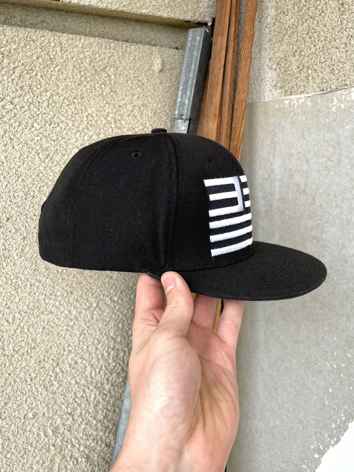 Eminem Vintage Y2K Eminem Flag Logo Rap Hip Hop Hat Cap Snapback Size ONE SIZE - 4 Thumbnail