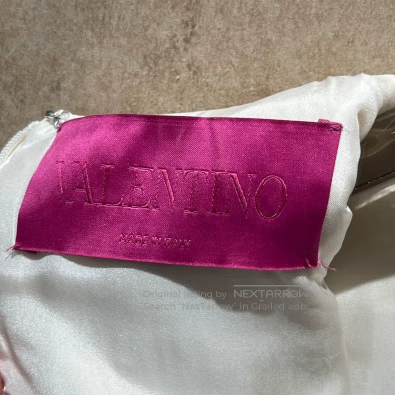 Valentino Valentino The world's wealth flower off-white heavy indust Size S / US 4 / IT 40 - 3 Thumbnail