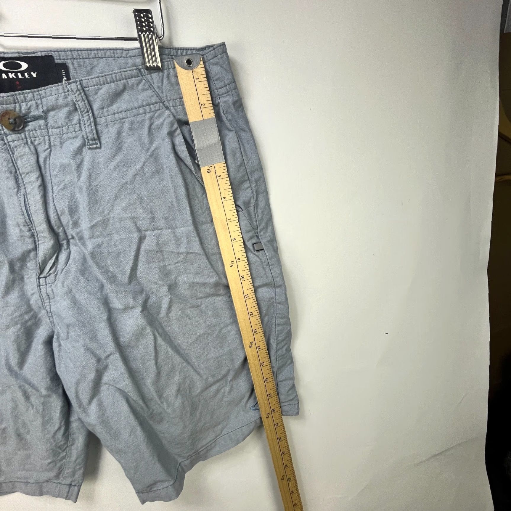 Oakley VINTAGE Oakley Shorts Mens 34 Slim Gray Knit Casual 90s Y2K Style" Size US 34 / EU 50 - 7 Thumbnail