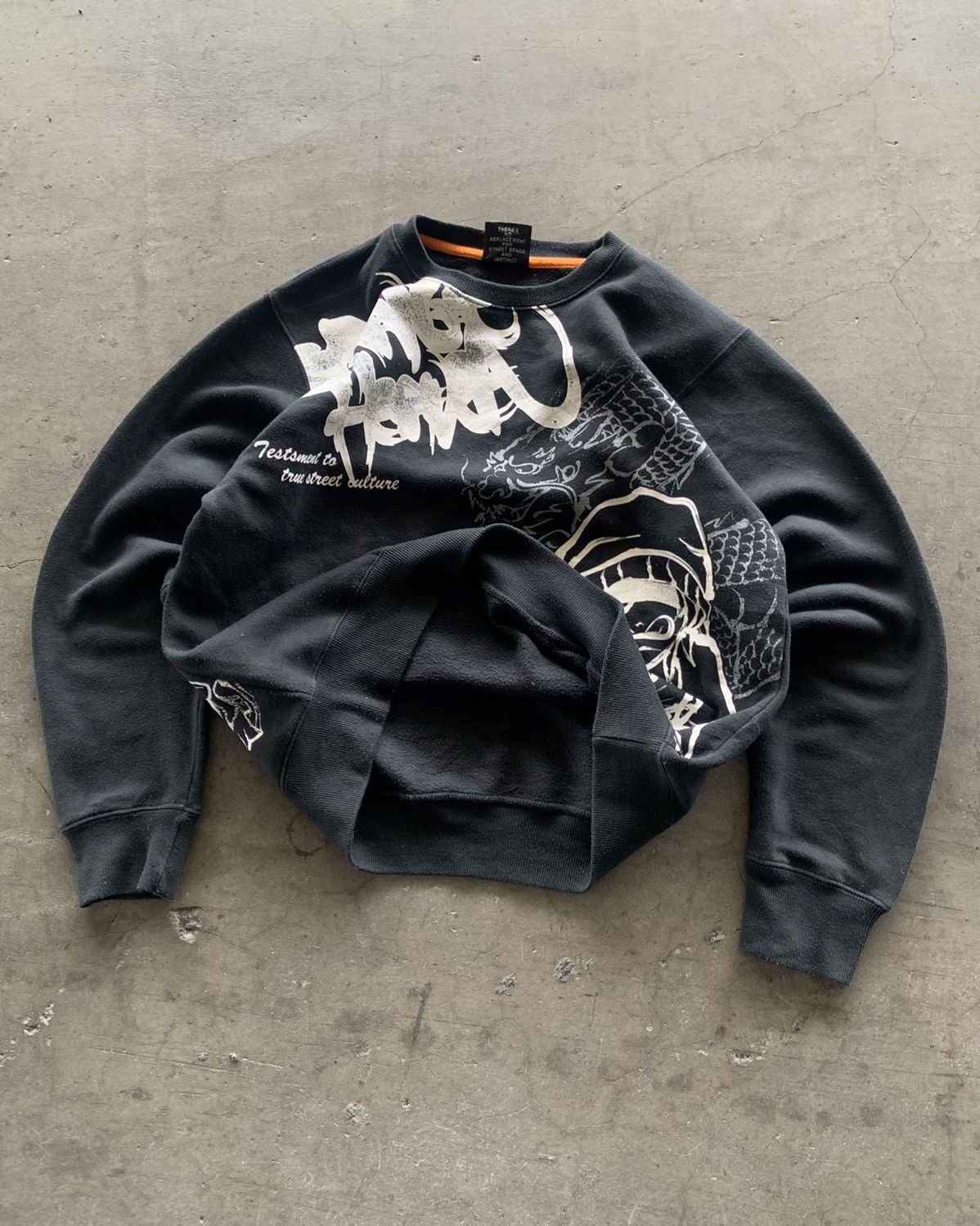 Japanese Brand 2000s Strange Heaven Jnco Joker Style Dragon Rap Crewneck Size US M / EU 48-50 / 2 - 5 Thumbnail