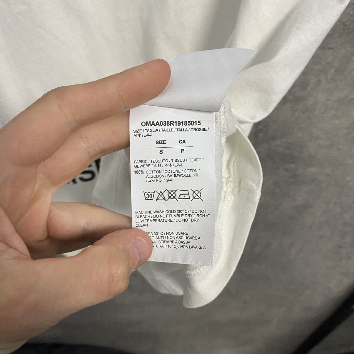 Off-White Off-White T Shirt Big Logo Size US L / EU 52-54 / 3 - 9 Thumbnail