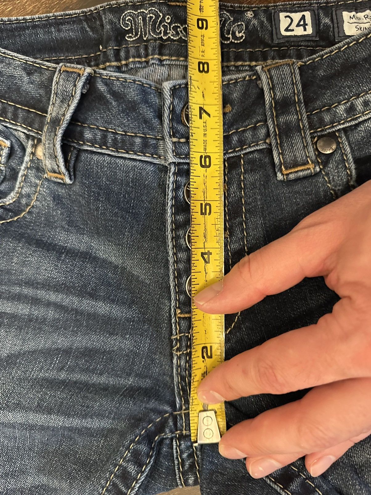 Miss Me Miss Me Mid-Rise Skinny Jeans-Size 24 (Measures 25x28) Size 25" / US 0 / IT 36 - 4 Thumbnail