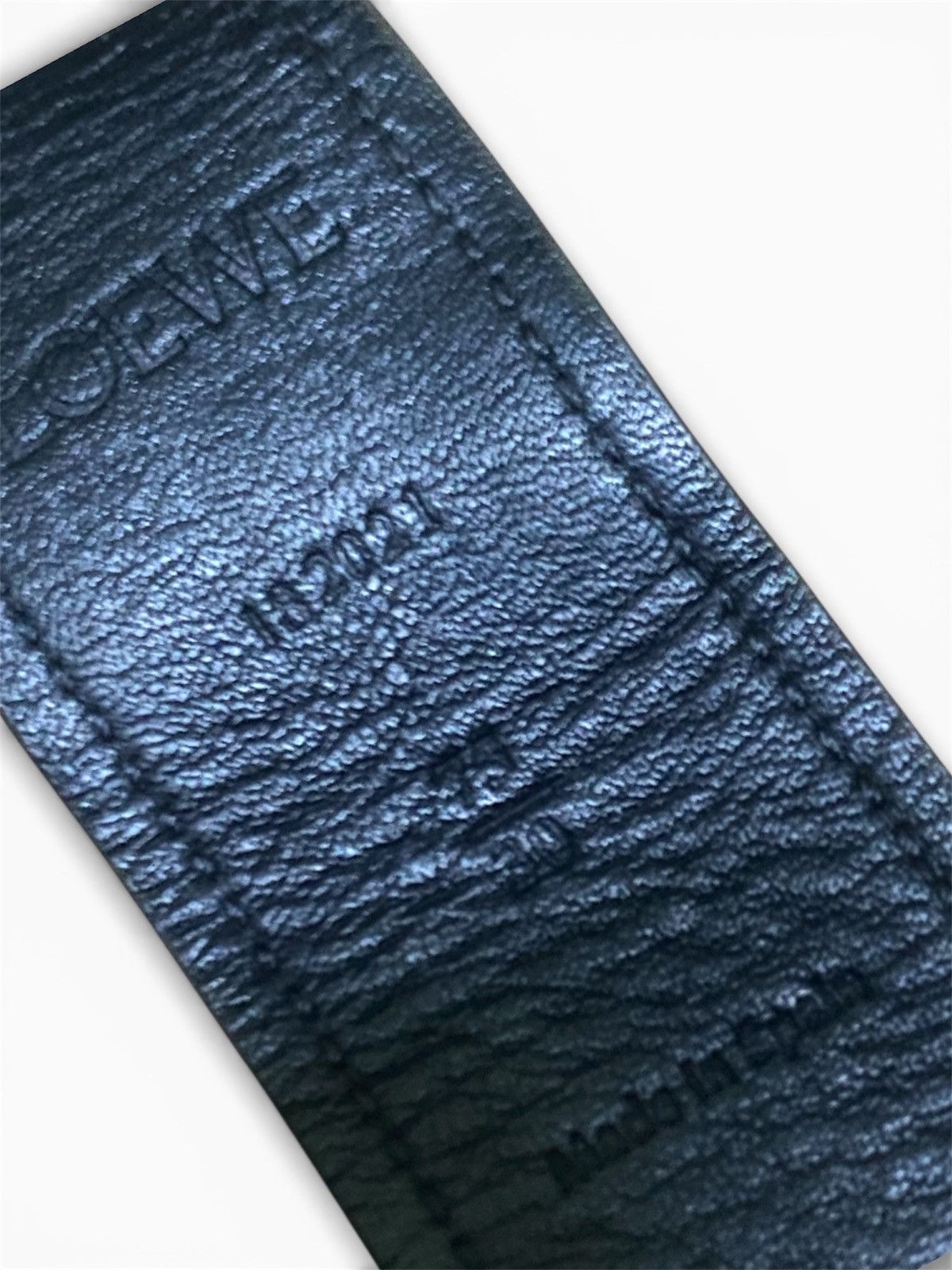Loewe LOEWE Black Logo Embossed Leather Size ONE SIZE - 10 Thumbnail