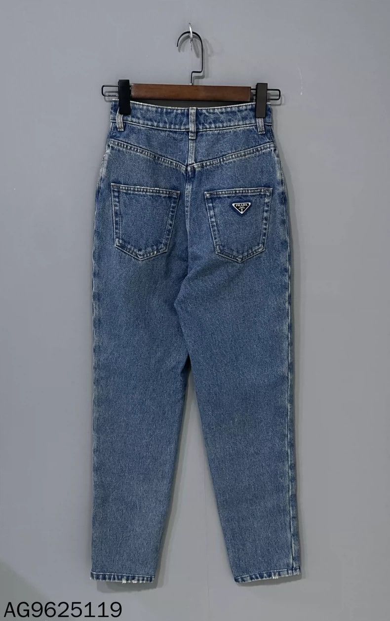 Prada Prada Size 24 New back triangle logo jeans 2502-Nextarrow Size US 26 / EU 42 - 3 Thumbnail