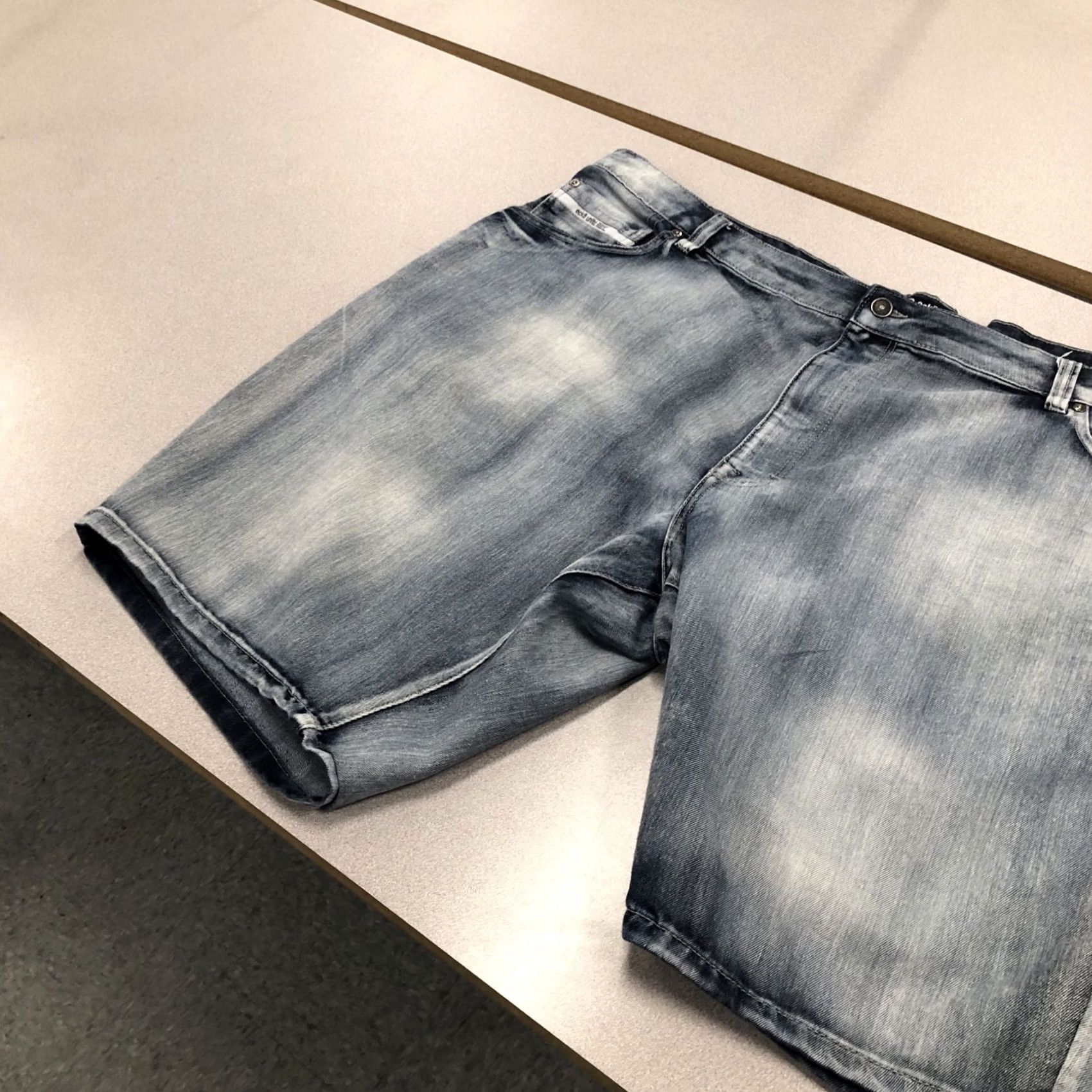 Ecko Unltd. VINTAGE Mens Ecko Unltd Bermuda Shorts Jeans Blue Stone Wash 50 Big & Tall Hip Hop Mens Size US 34 / EU 50 - 5 Thumbnail