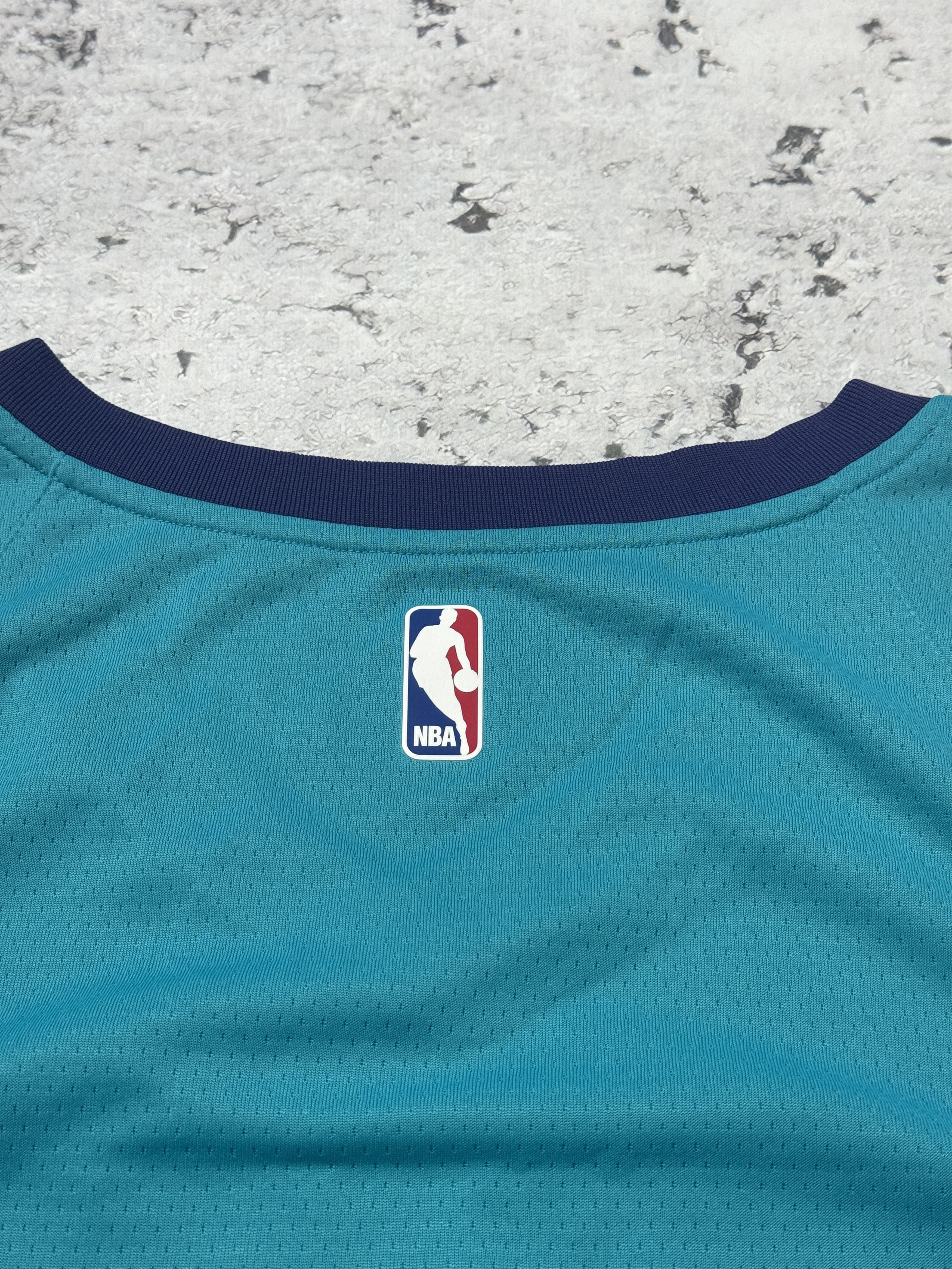Jordan Brand Charlotte Hornets Jordan Swingman Shirt Jersey XL NBA Size US XL / EU 56 / 4 - 9 Thumbnail