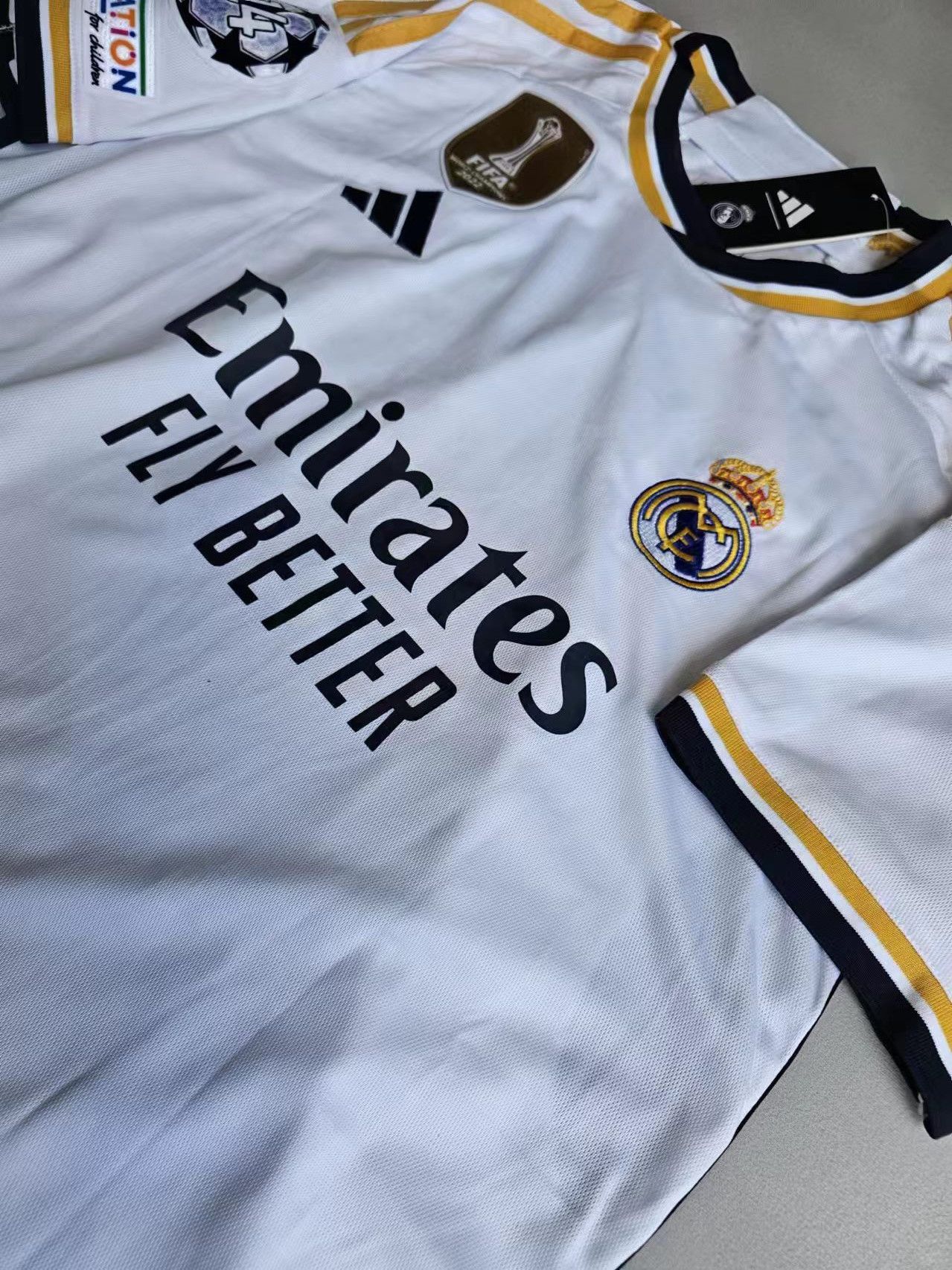 Other Real Madrid #5 Jude Bellingham Jersey Size US M / EU 48-50 / 2 - 4 Thumbnail