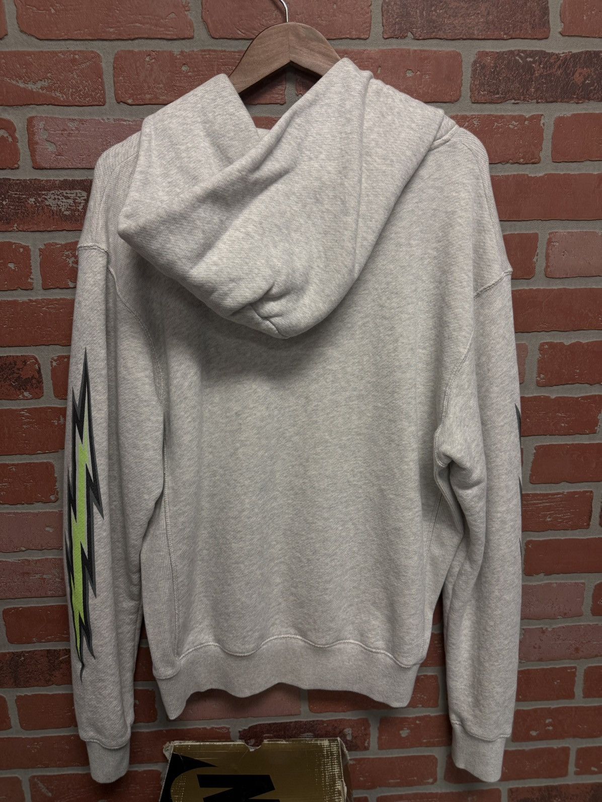 Eric Emanuel Eric Emanuel Grey Bolt Hoodie Size Medium (NEW) Size US M / EU 48-50 / 2 - 8 Thumbnail