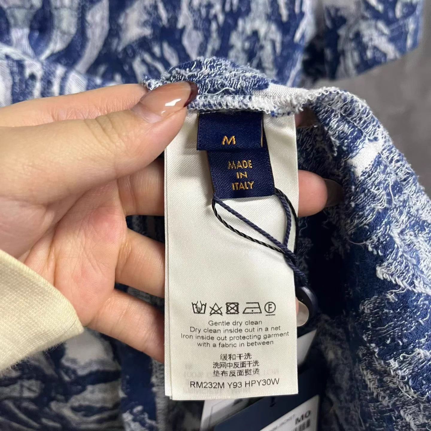 Louis Vuitton Louis Vuitton Blue All Over Print Jacquard Crew Tee M Size US M / EU 48-50 / 2 - 4 Thumbnail