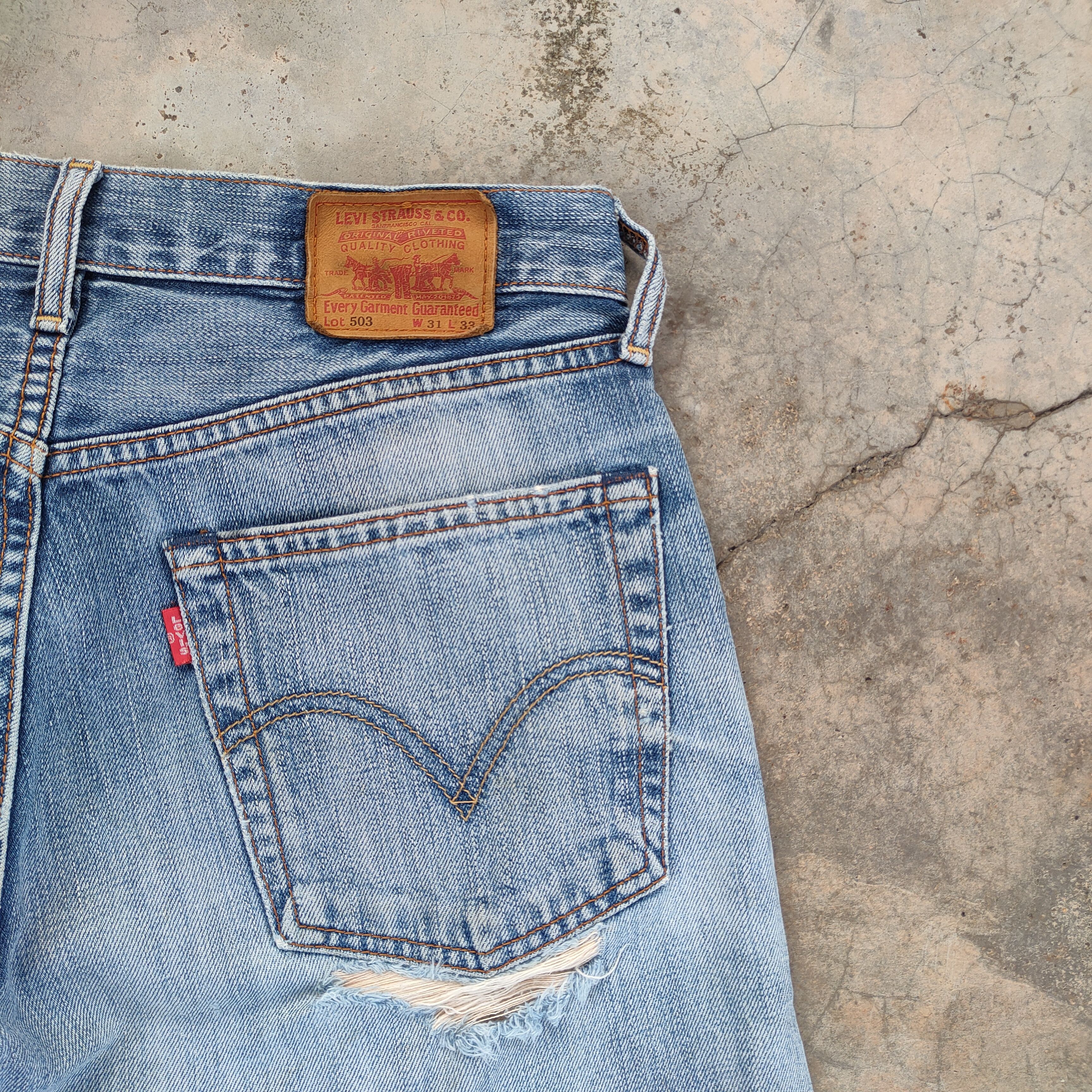 Levi's Vintage Clothing VINTAGE LEVI'S 503 FADED DISTRESSED RIPPED JEAN DENIM PANTS Size US 31 - 14 Thumbnail