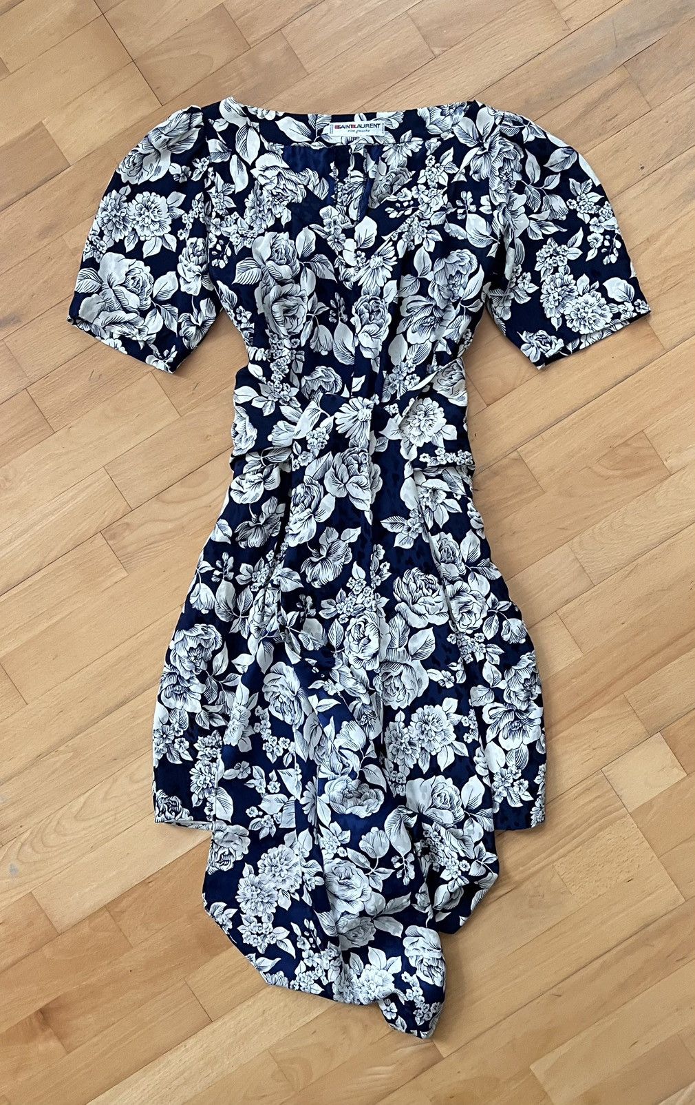 Saint Laurent Paris Vintage 80s Saint Laurent rive gauche floral dress Size M / US 6-8 / IT 42-44 - 1 Thumbnail