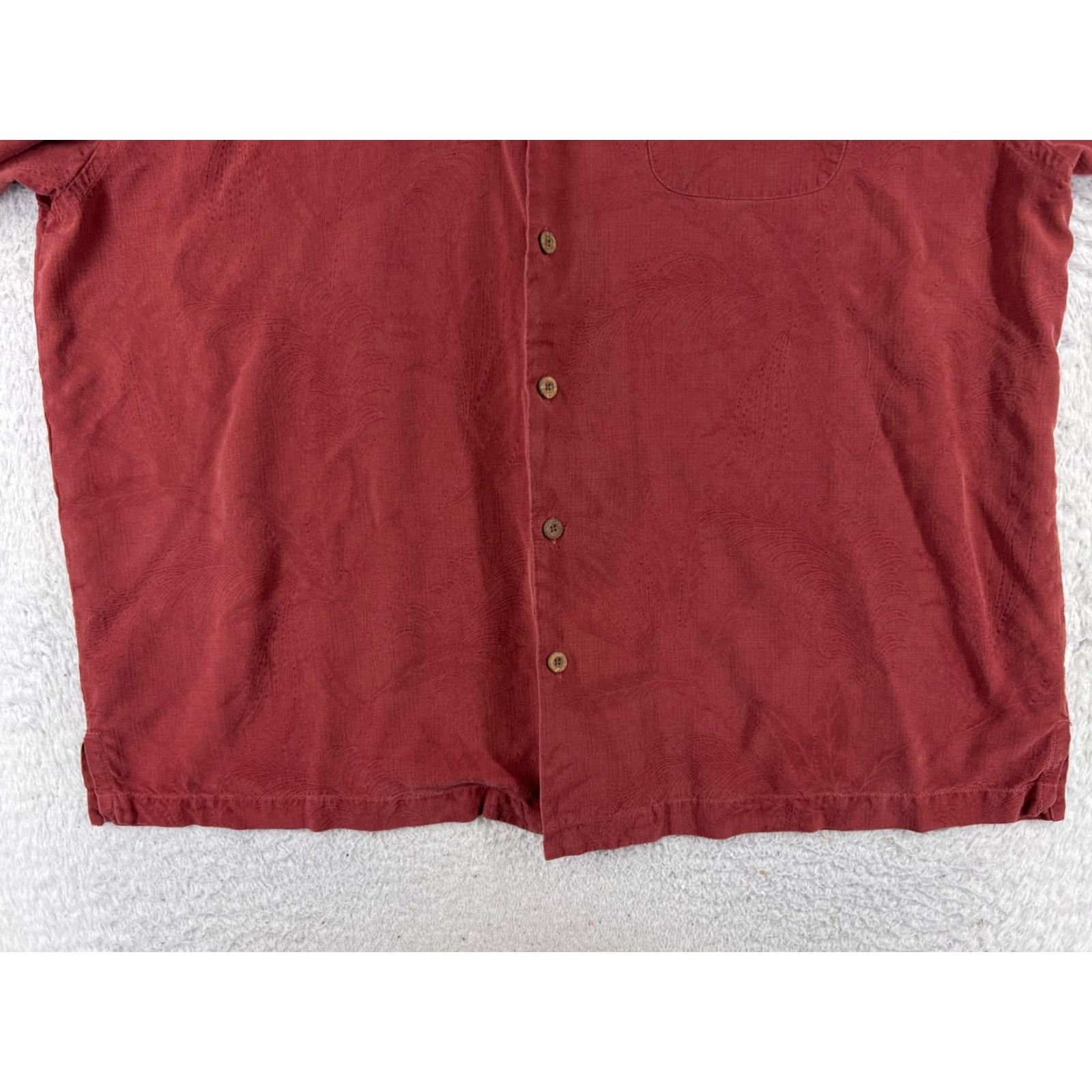 Tommy Bahama Tommy Bahama Shirt Men XL Red Silk Button-Up Hawaiian Vacation Beach Aloha Resort 100% Silk Button Up XLX Relaxed Short Sleeve Men’s Size US XL / EU 56 / 4 - 5 Thumbnail