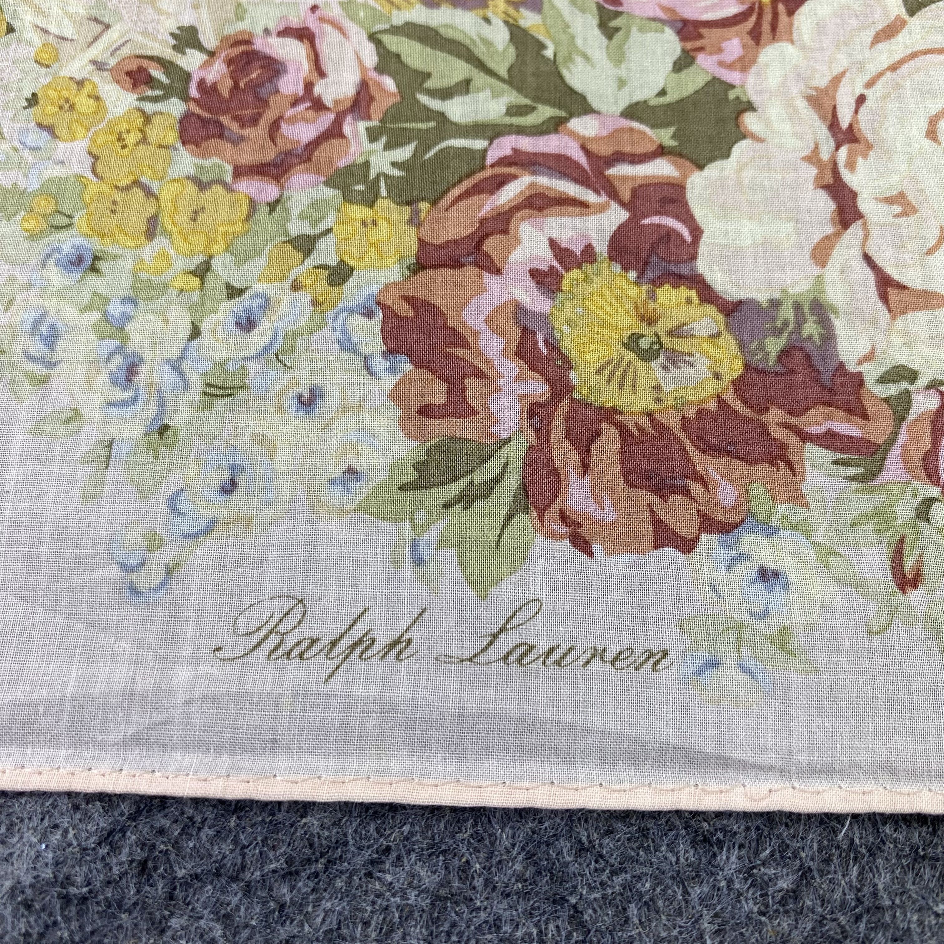 Ralph Lauren Ralph Lauren Handkerchief Neckerchief Bandana-B1757 Size ONE SIZE - 7 Thumbnail