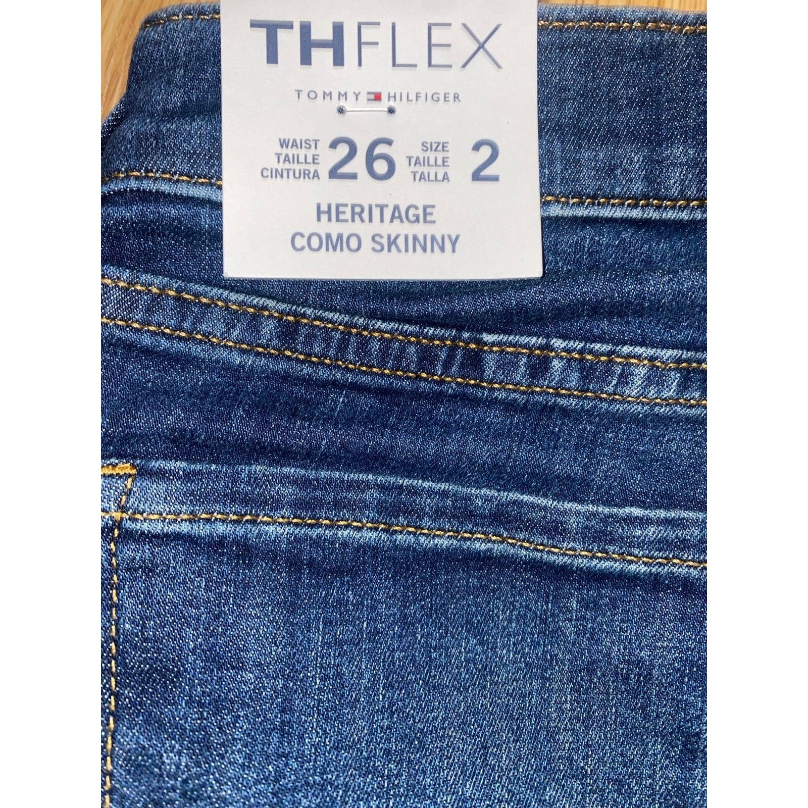 Tommy Hilfiger Tommy HilfigerHigh-Rise Dark Wash Skinny Jean size 2 ( 26) n Size 26" / US 2 / IT 38 - 6 Thumbnail