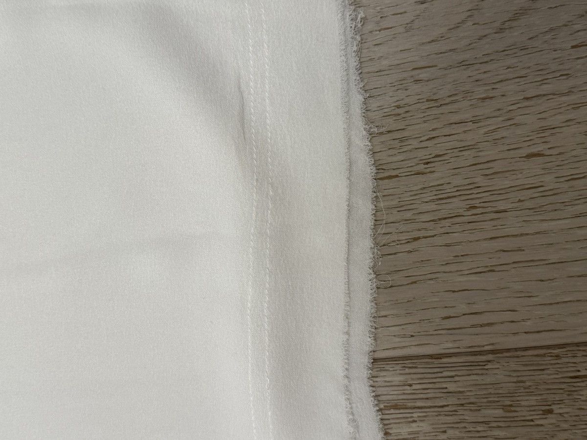 Givenchy White givenchy t-shirt - SILK Size US XS / EU 42 / 0 - 7 Thumbnail