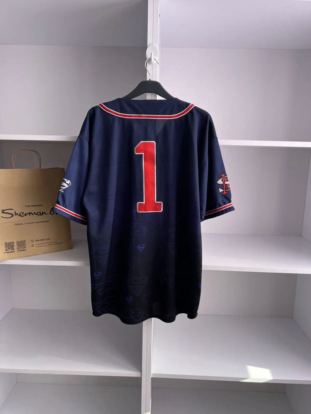 DC Comics × Vintage Vintage Superman Embroidered Warner Bros Jersey Size US L / EU 52-54 / 3 - 10 Thumbnail