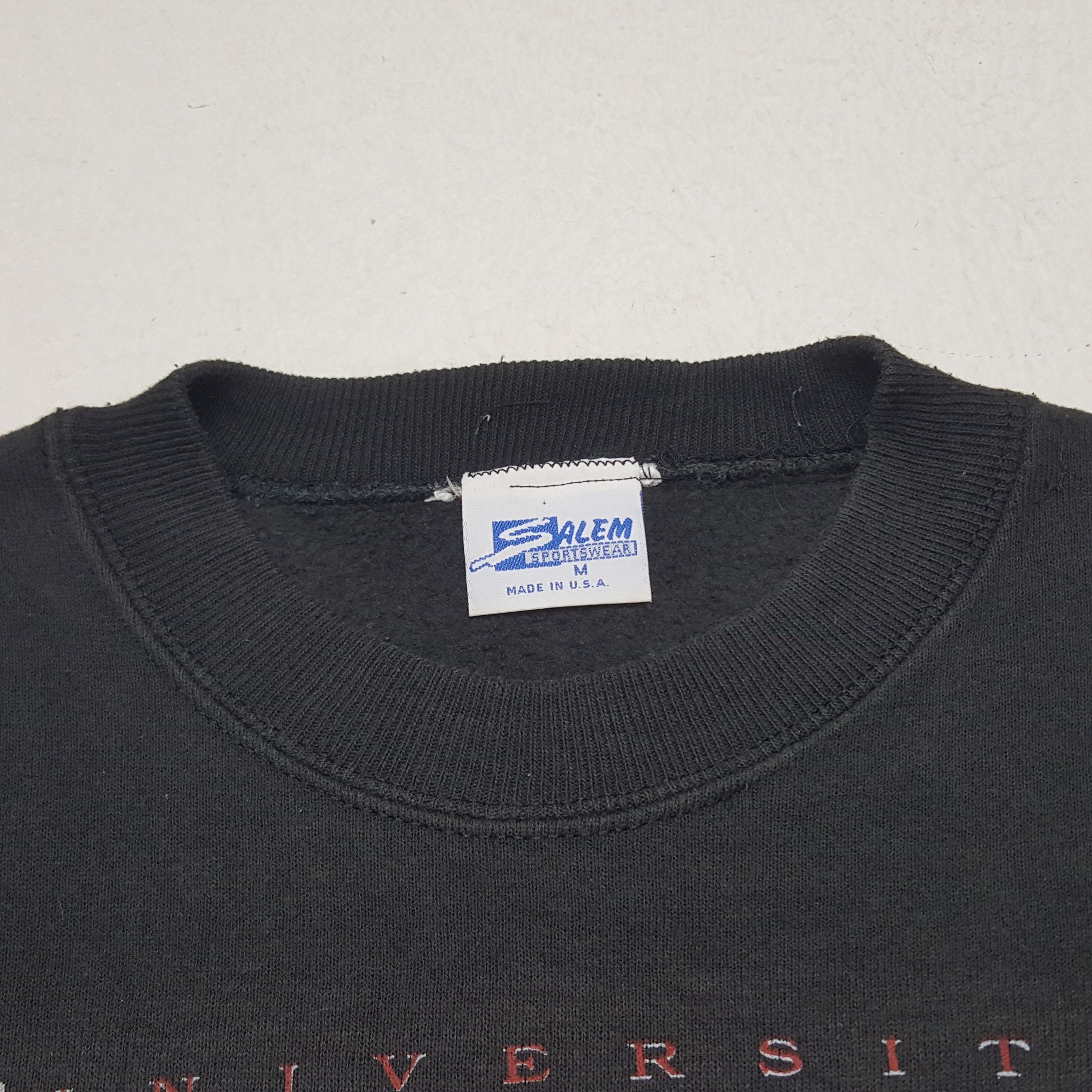 Salem Sportswear × Vintage Vintage University Of Wisconsin Rose Bowl 1994 Sweatshirt Size US M / EU 48-50 / 2 - 4 Thumbnail