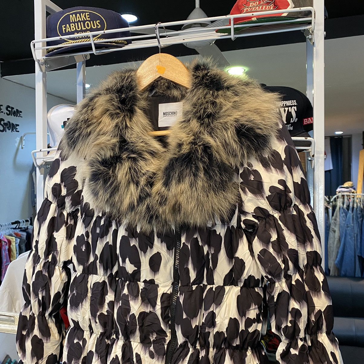 MOSCHINO - Coat Jacket Fur Cheap & Chic