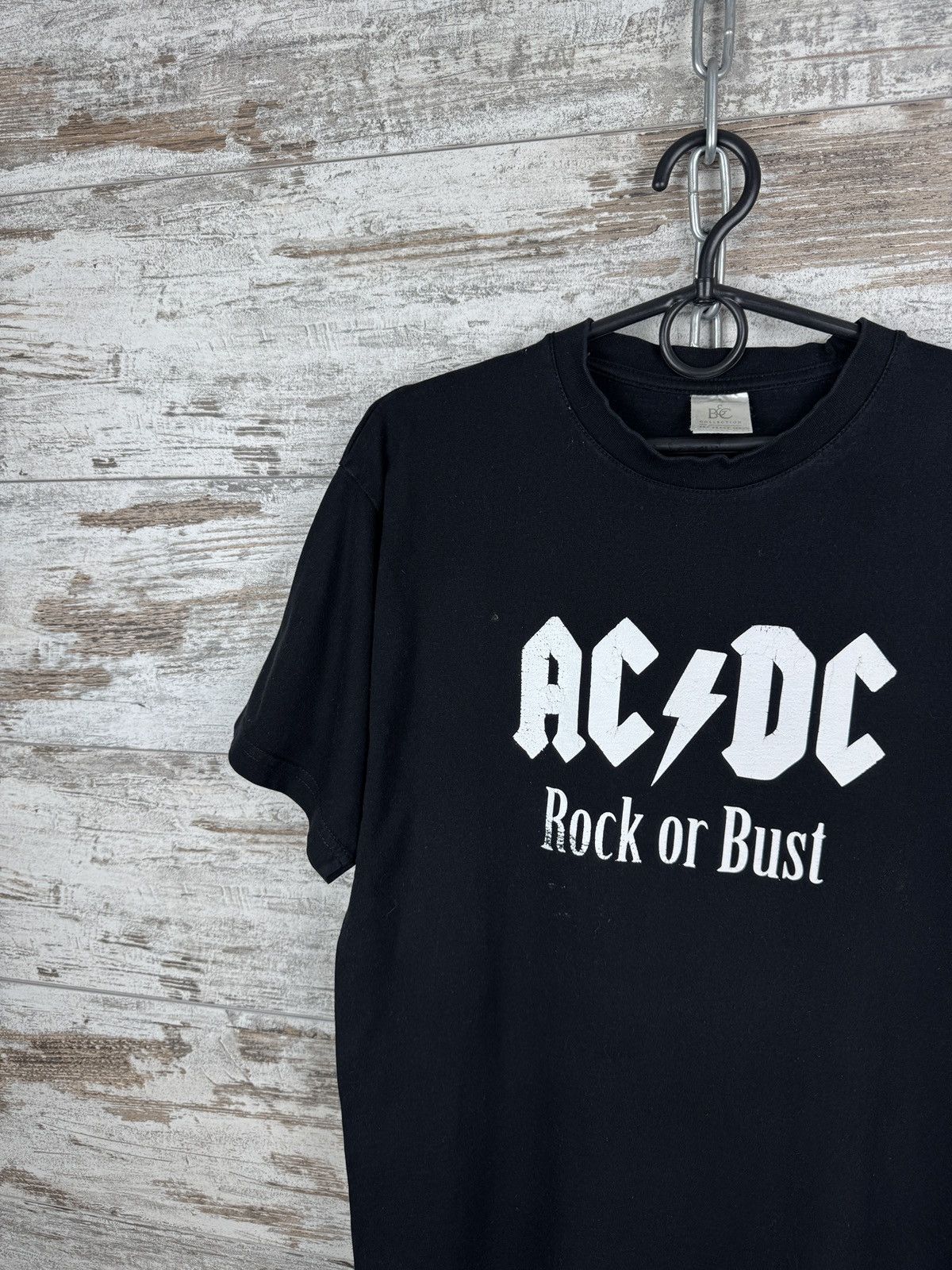 AC/DC Mens Vintage AC/DC “rock or Bust” T-shirt tee band merch Size US M / EU 48-50 / 2 - 3 Thumbnail