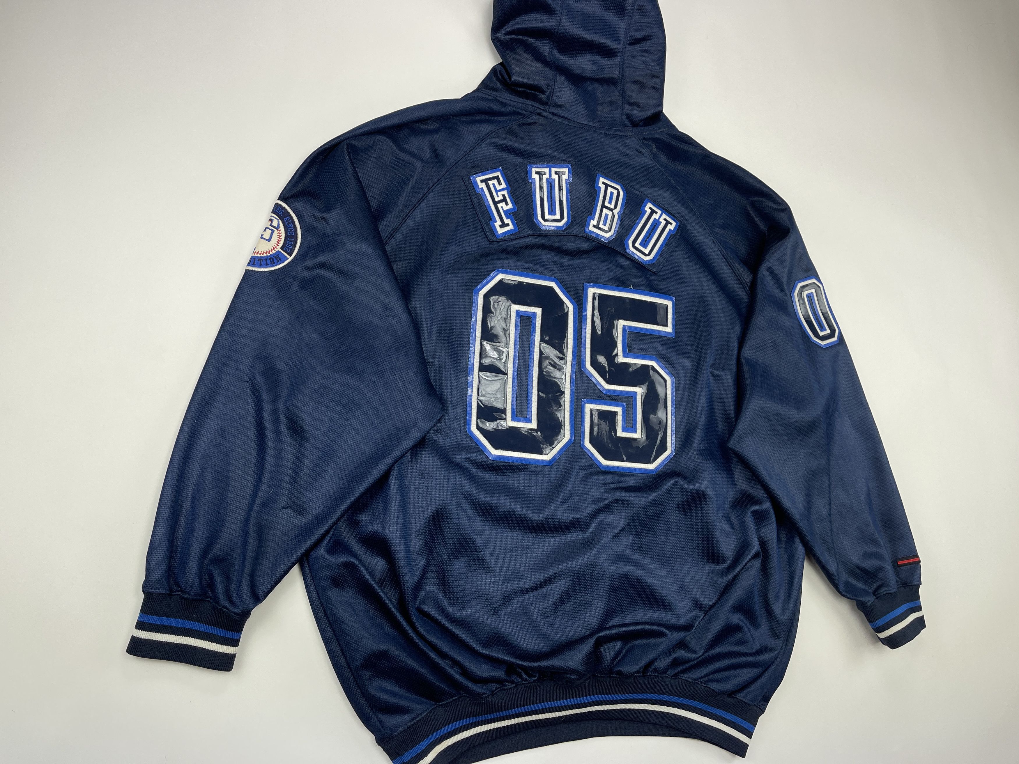 Fubu FUBU hoodie, Brooklyn t-shirt vintage New York City Series L Size US L / EU 52-54 / 3 - 9 Thumbnail