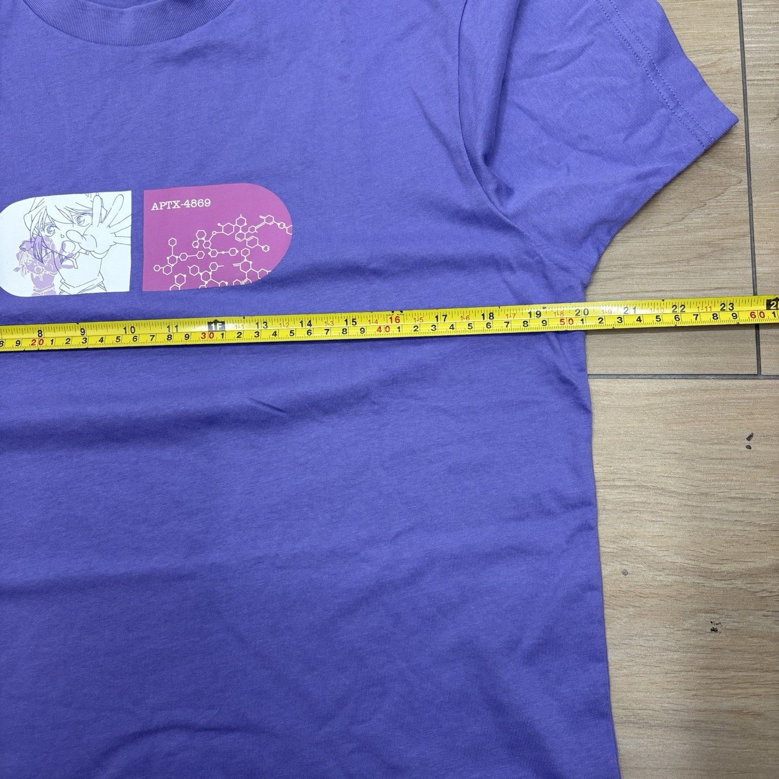 Uniqlo UNIQLO Detective Conan (Case Closed) Medium Graphic T Short Size US M / EU 48-50 / 2 - 8 Thumbnail