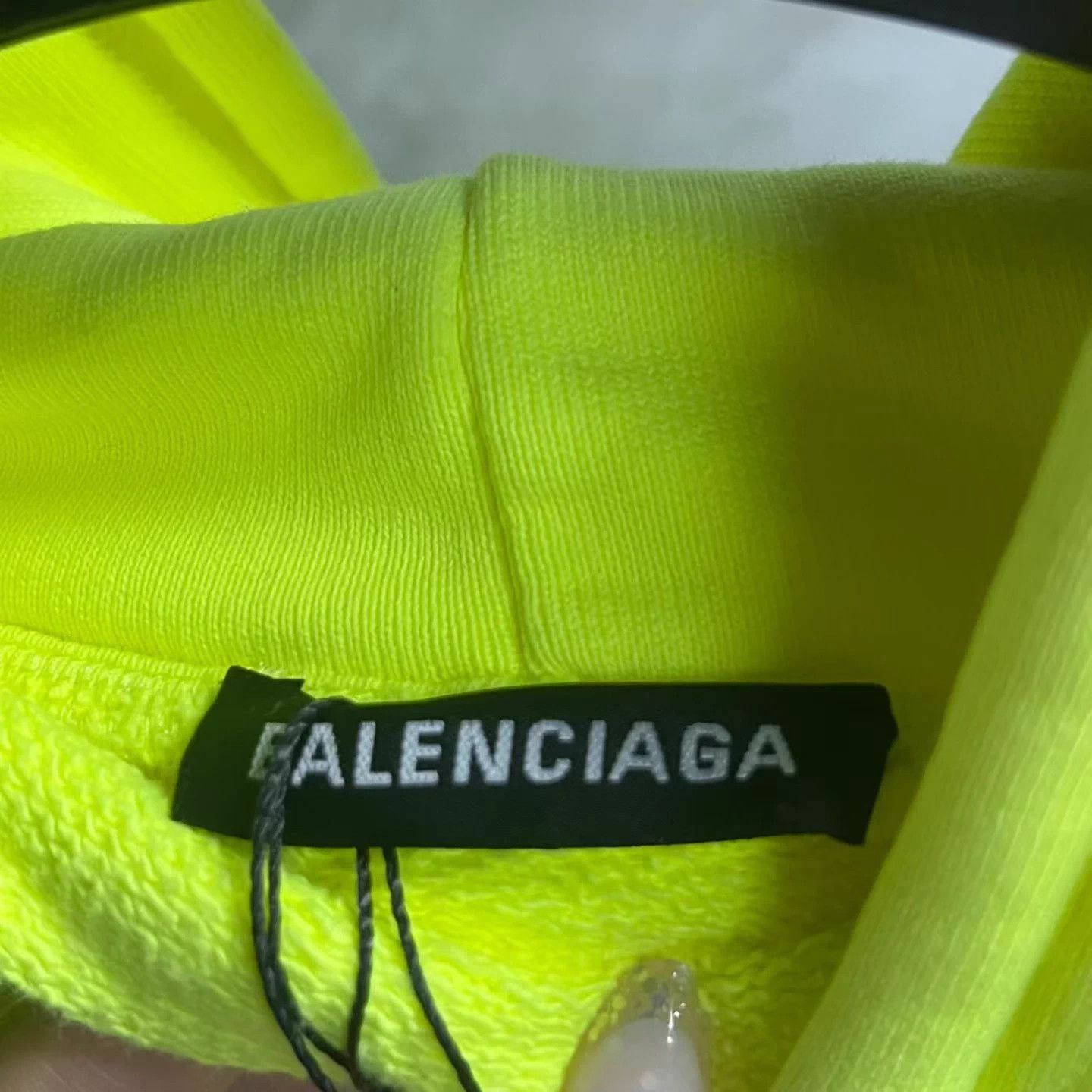 Balenciaga Balenciaga Fluo Yellow BB Print Back Drawstring Hoodie M NWT Size US M / EU 48-50 / 2 - 3 Thumbnail