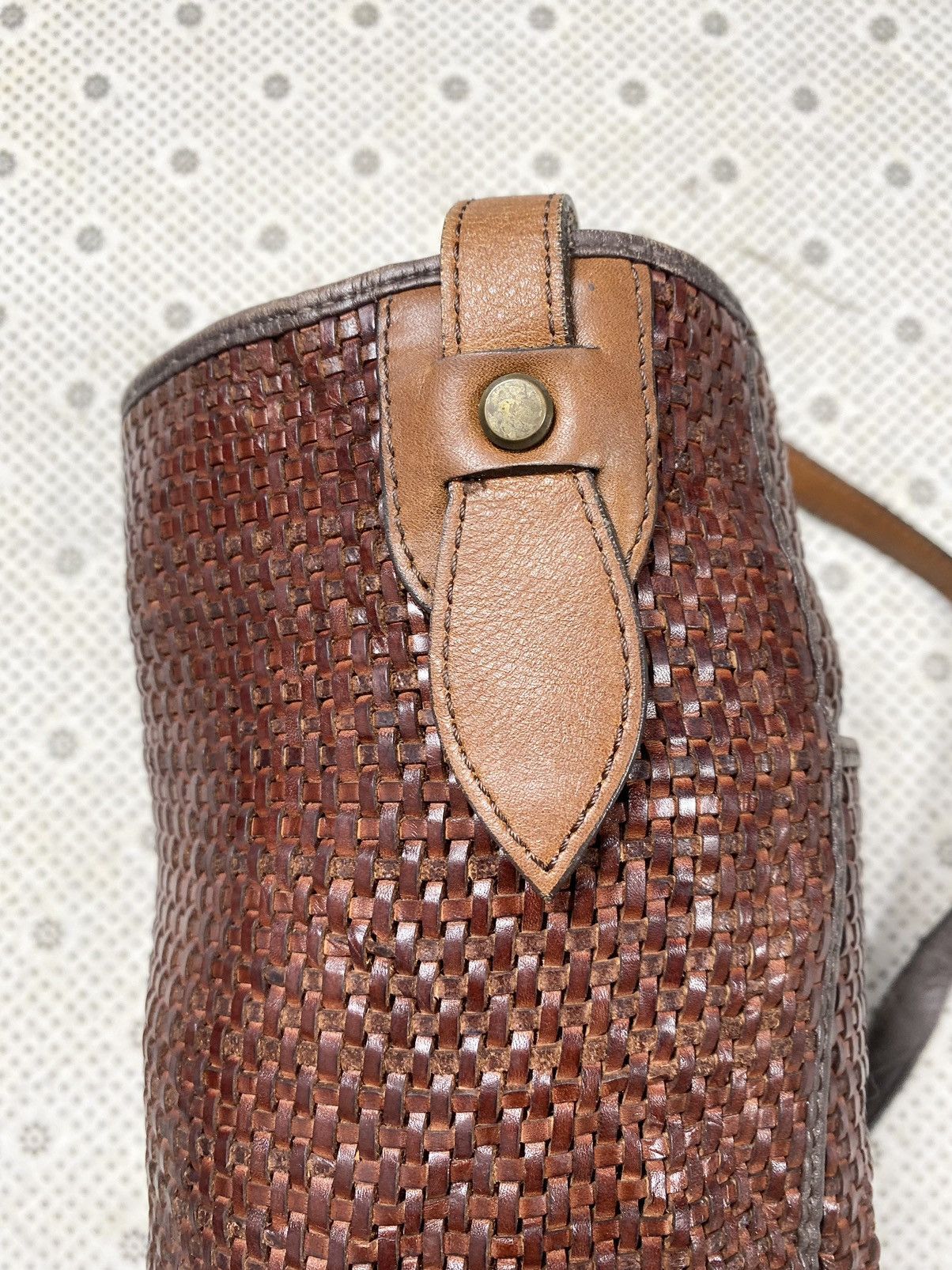 Custommade × Genuine Leather × Leather Local Traditional Made Embroidered Leather Sling Bag Size ONE SIZE - 3 Thumbnail