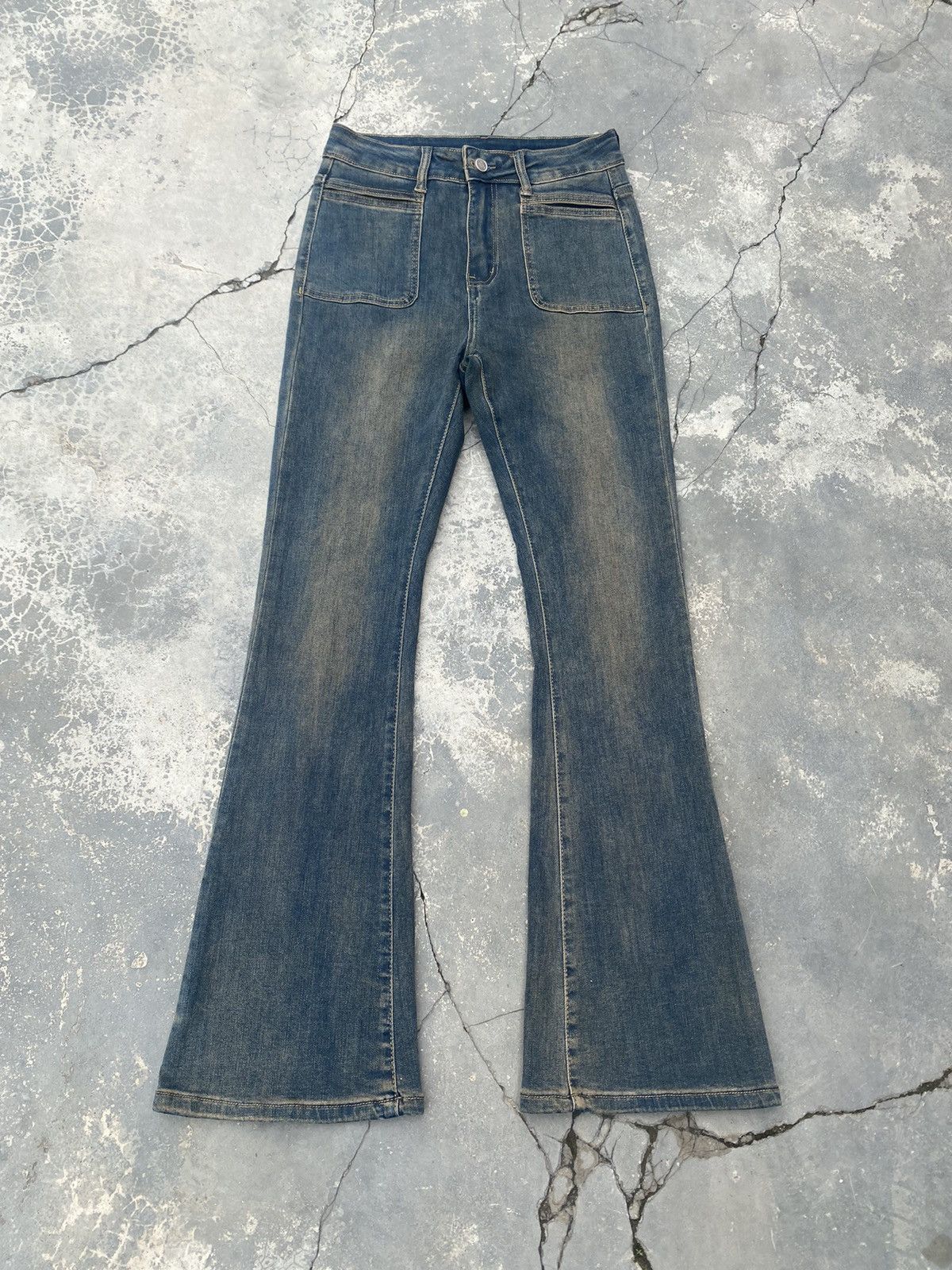 If Six Was Nine × Japanese Brand Stretchable Mud Washed Flare Size 26" / US 2 / IT 38 - 1 Thumbnail