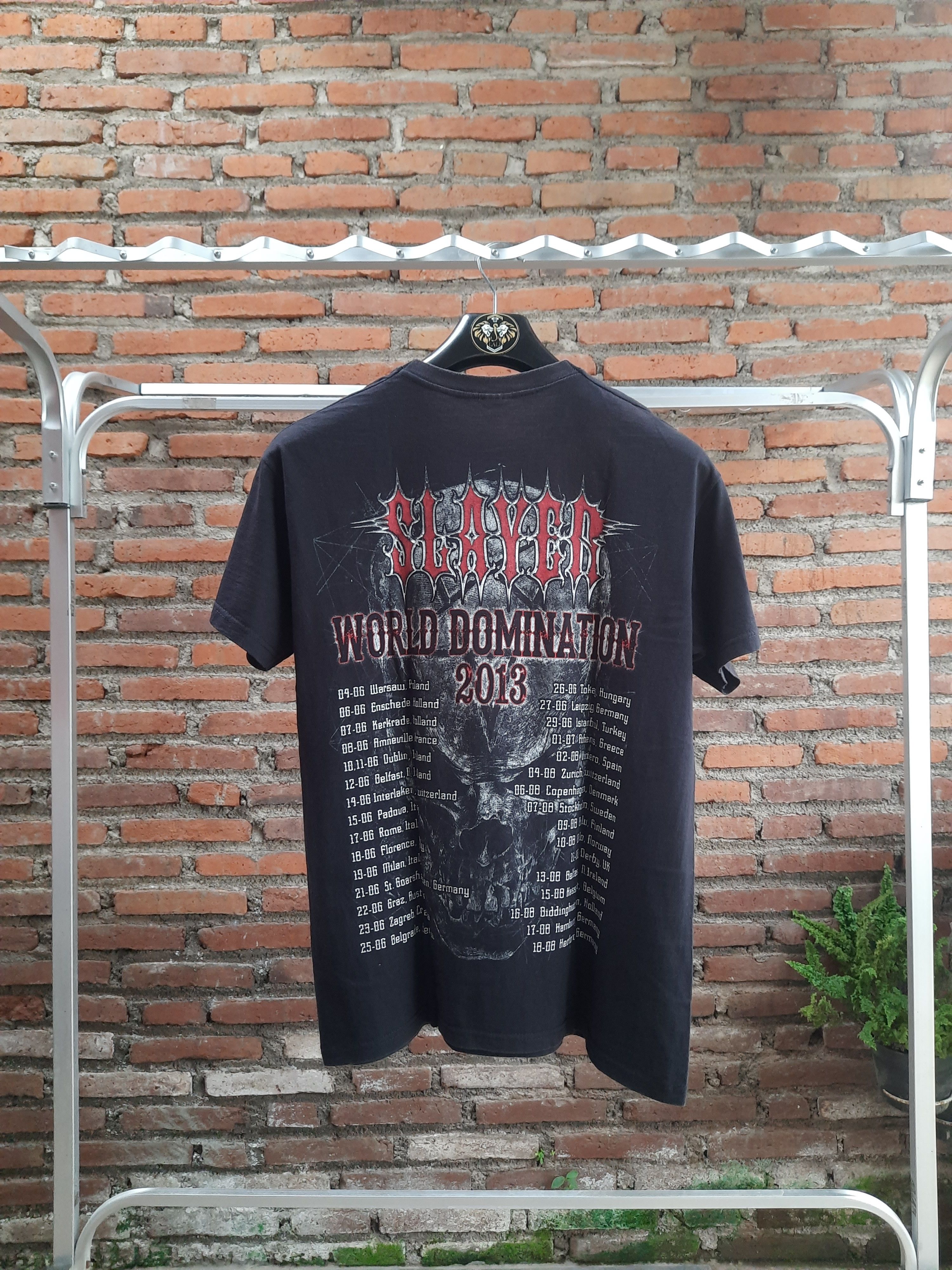 Band Tees × Slayer Slayer World Domination Tour 2013 Band Tee Size US M / EU 48-50 / 2 - 4 Thumbnail