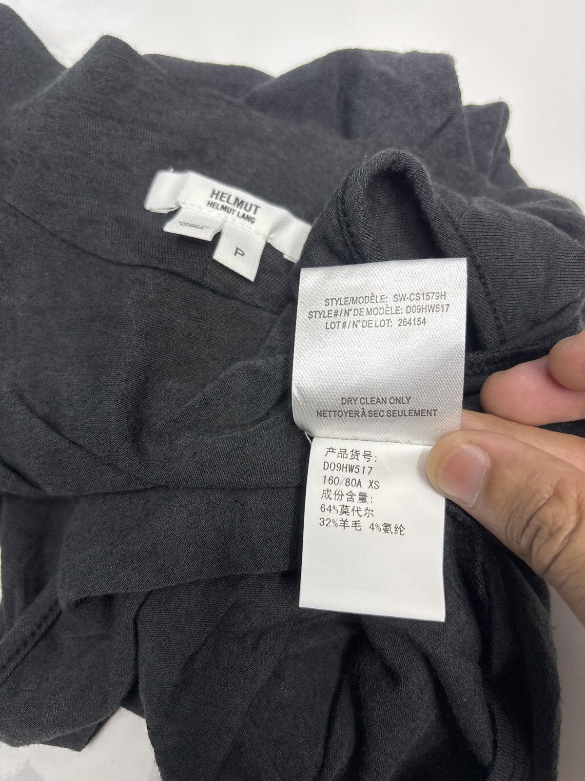 Helmut Lang HELMUT LANG WRINKLE SHIRT SLEEVELESS Size US S / EU 44-46 / 1 - 7 Thumbnail