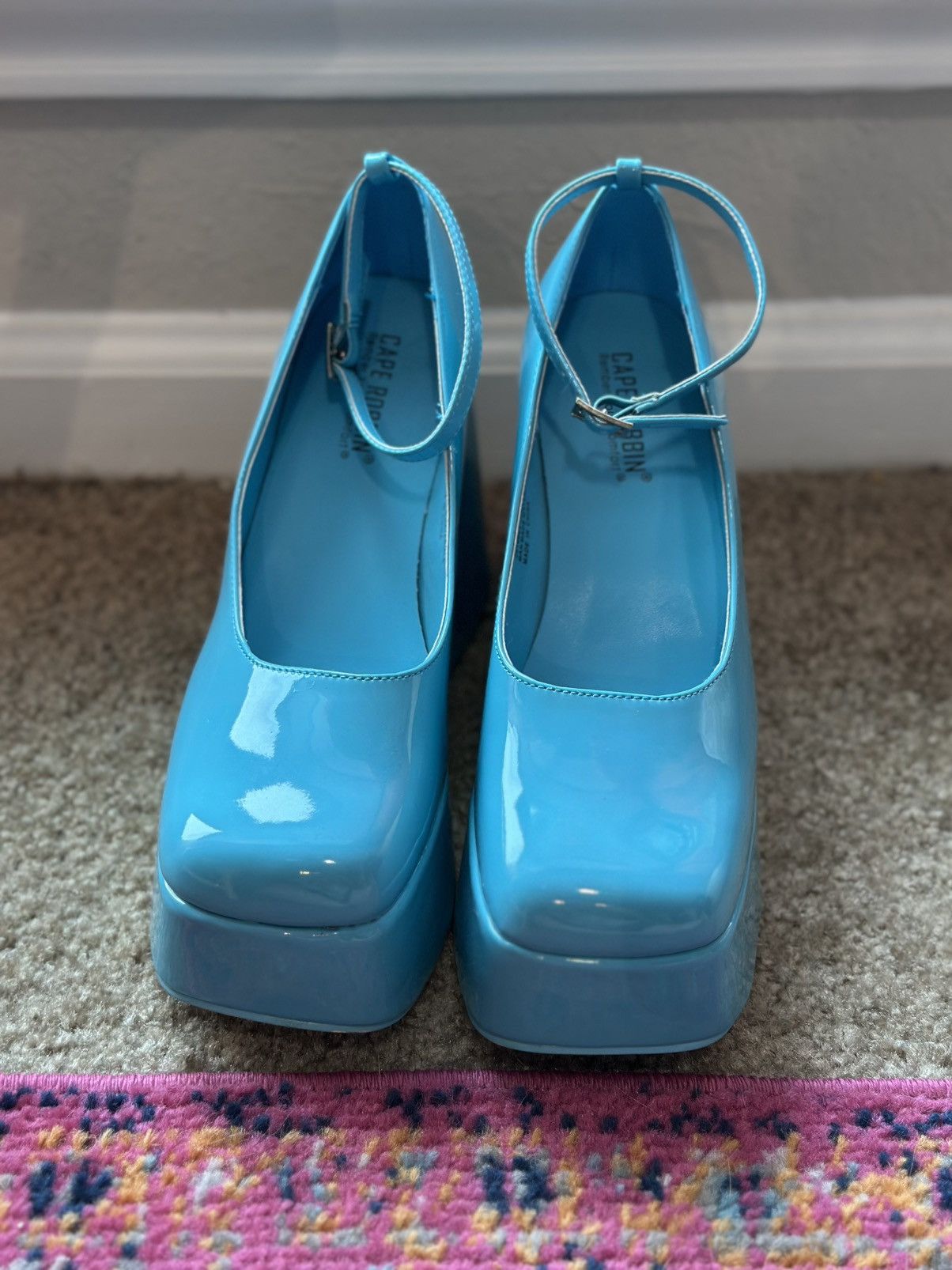 Other Blue Cape Robbin Heels Size US 7.5 / IT 37.5 - 2 Thumbnail