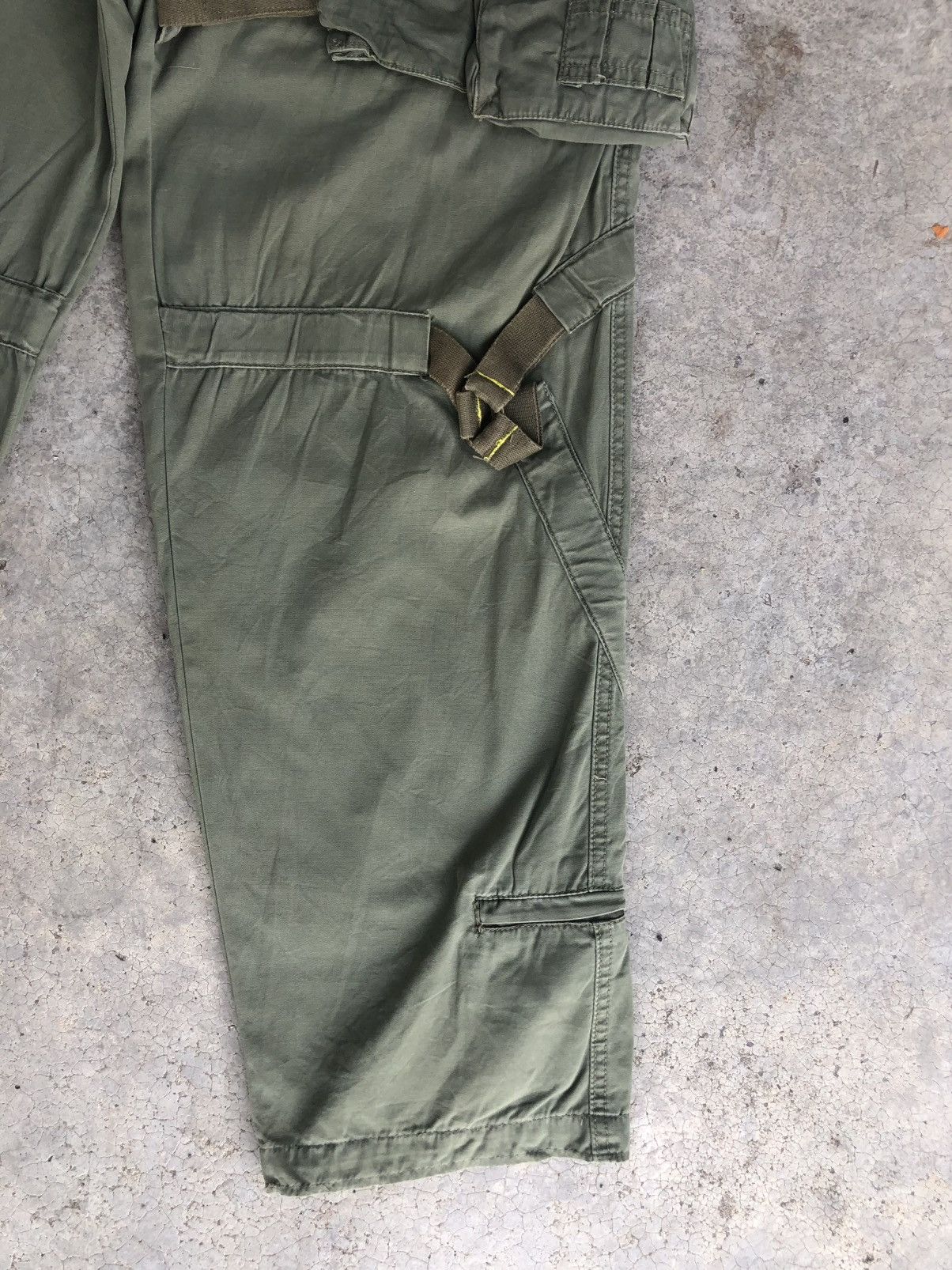Japanese Brand Japanese 3.Q.R Army Cargo Pants Bondage Multipocket Size US 31 - 7 Thumbnail