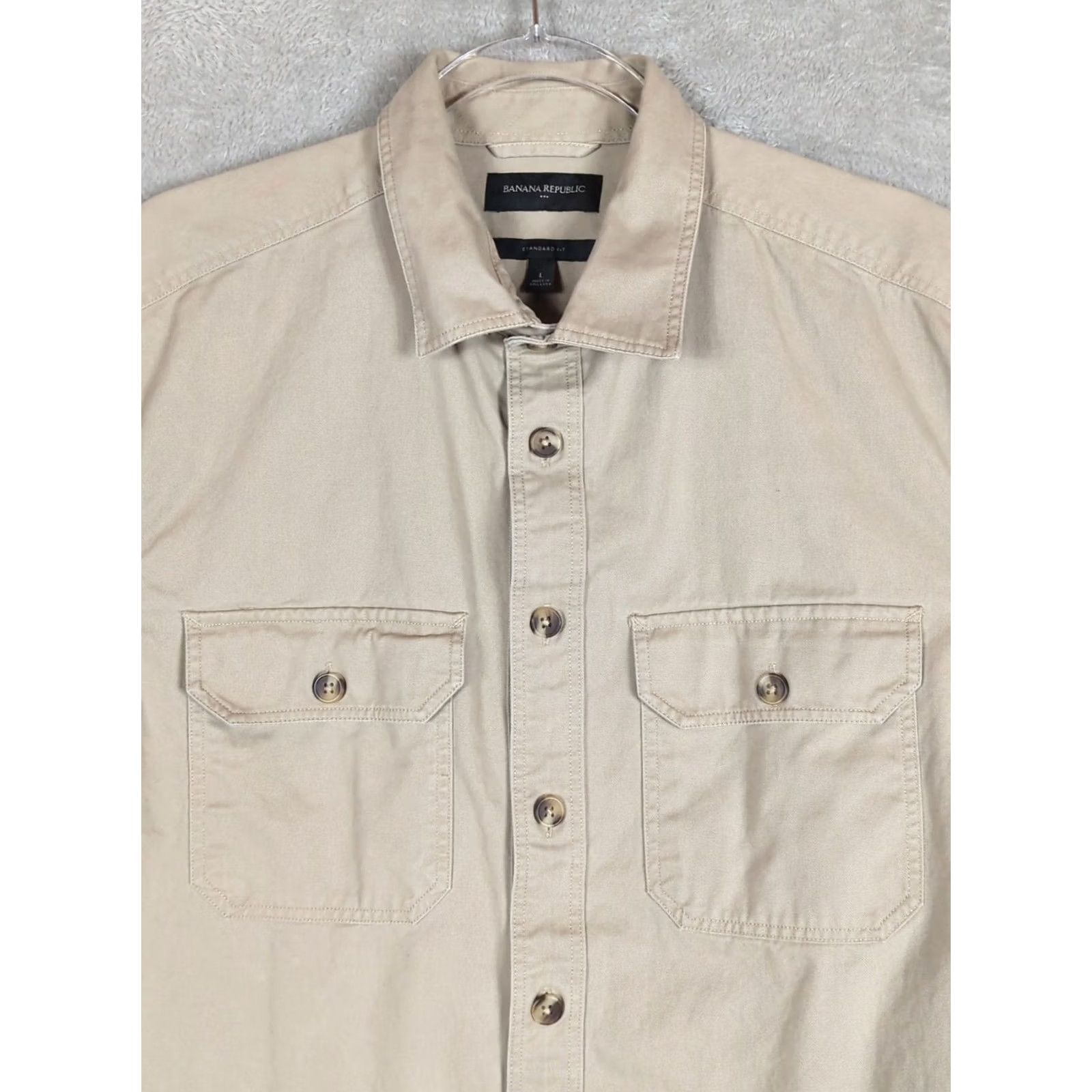 Banana Republic BANANA REPUBLIC Shirt Button-Up Khaki Solid Regular Fit L Long Sleeve Cotton Twill Casual Work Utility Mens Size US L / EU 52-54 / 3 - 2 Thumbnail