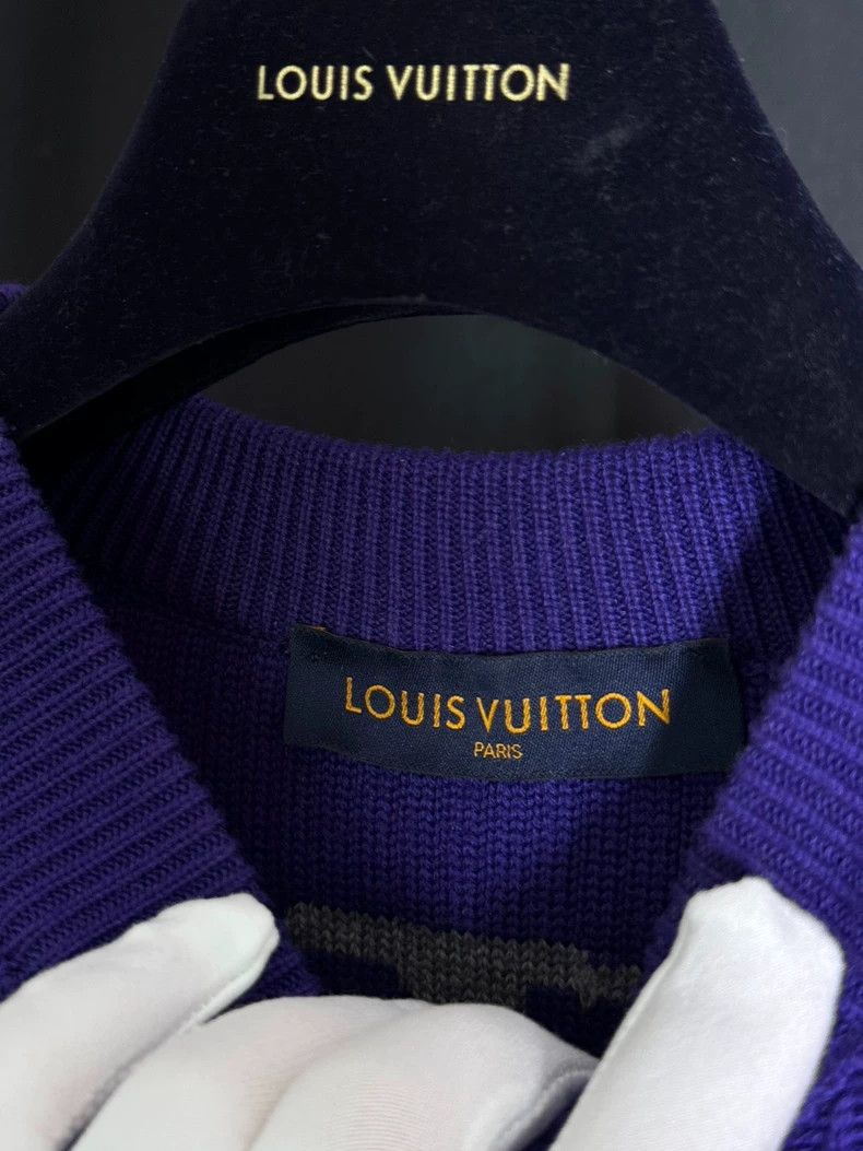 Louis Vuitton LOUIS VUITTON Asian Limited Purple Earth Sweater 2501-Nexta Size US M / EU 48-50 / 2 - 3 Thumbnail