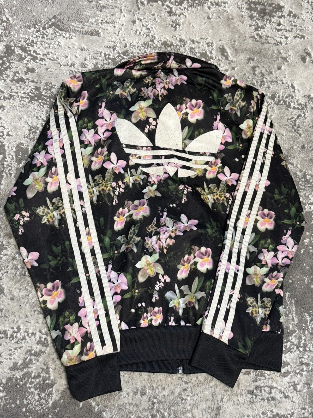 Adidas Adidas Originals Floral Track Jacket Size s streetwear y2k Size US S / EU 44-46 / 1 - 6 Thumbnail