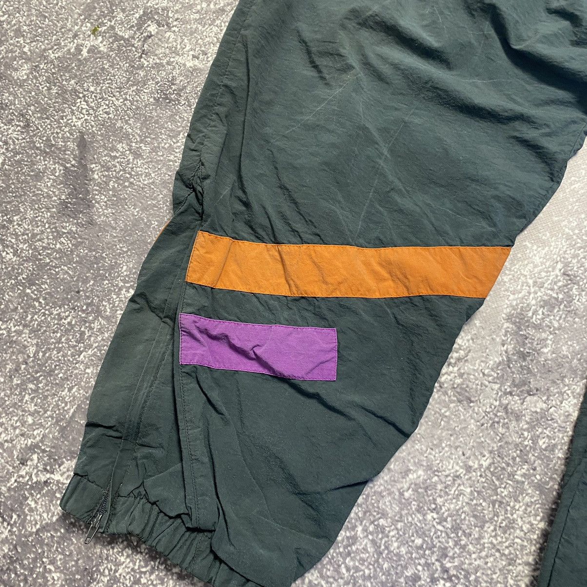 Vintage Vintage 90’s Nike Court Small Swoosh Rare Nylon pants Size US 36 / EU 52 - 5 Thumbnail