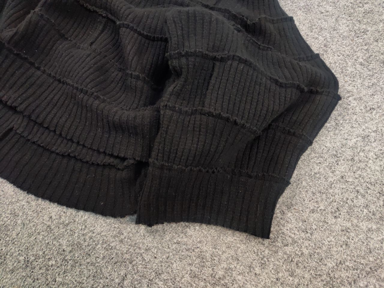 Yohji Yamamoto Vintage 90s Y's Yohji Yamamoto Knit Poncho Oversized Sweater Size M / US 6-8 / IT 42-44 - 4 Thumbnail