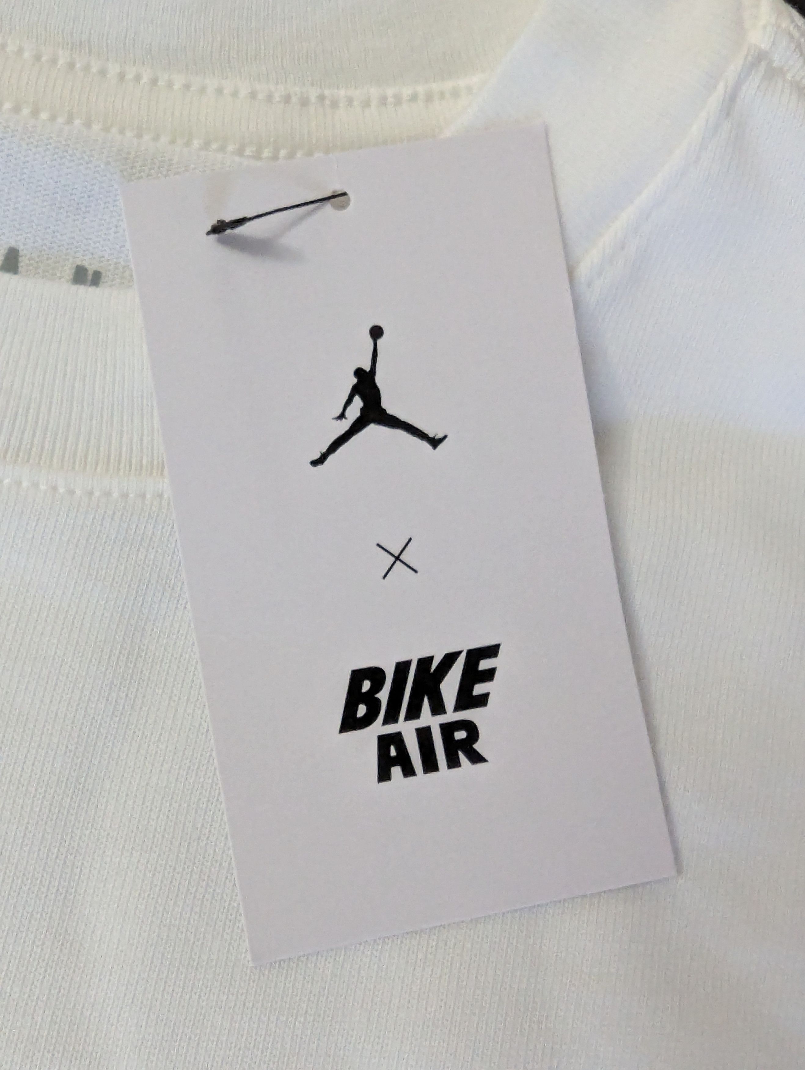Jordan Brand Air Jordan "Brick by Brick" tee Size US S / EU 44-46 / 1 - 4 Thumbnail