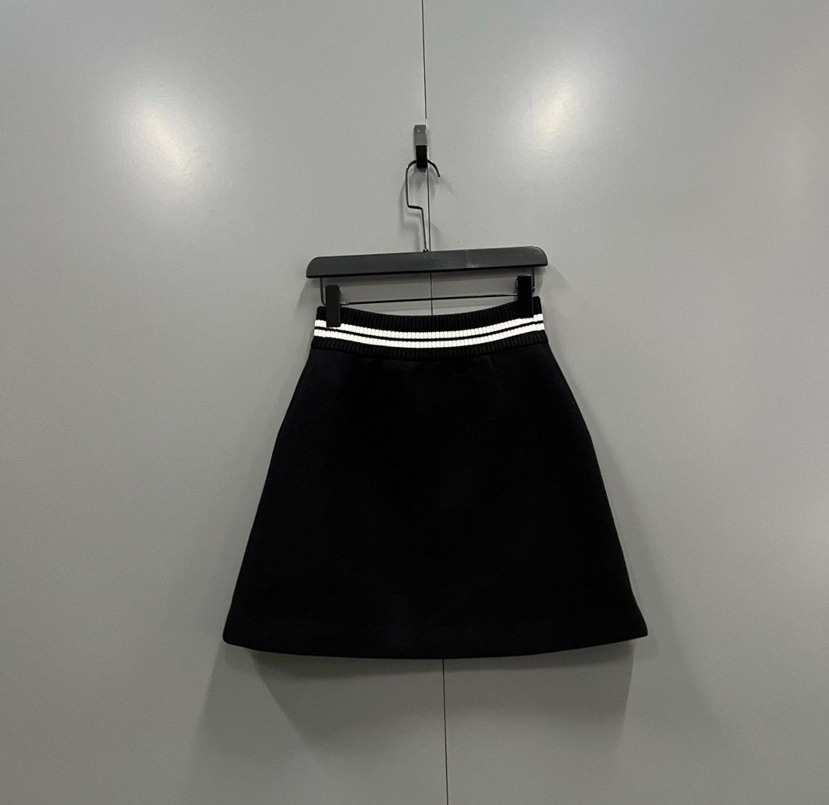 Miu Miu Miu Miu Color-block Striped Knit Mini Skirt J41 Size S / US 4 / IT 40 - 2 Thumbnail